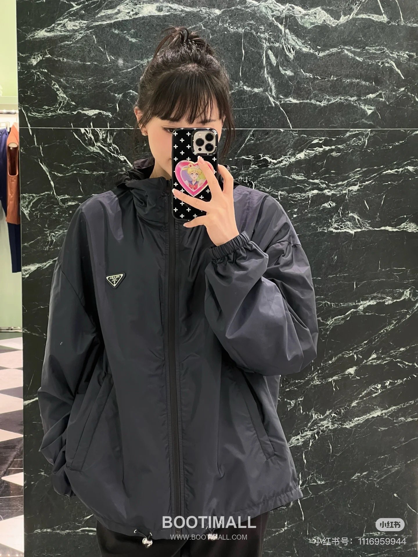 Prada Re-Nylon Reversible Logo Jacket Nylon Two-Tone Jacket 프라다 리나일론 리버서블 로고 자켓 나일론 투톤 자켓 S, M, L, XL 10