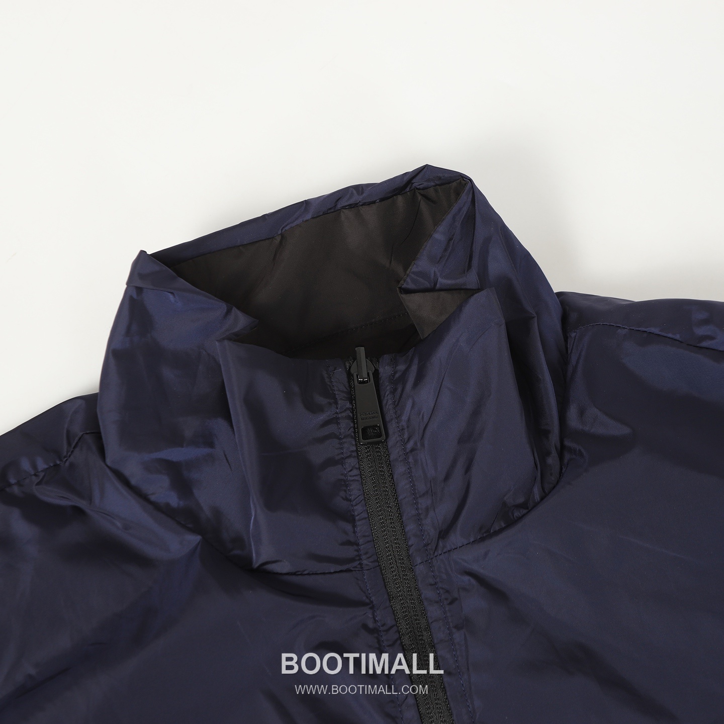 Prada Re-Nylon Reversible Logo Jacket Nylon Two-Tone Jacket 프라다 리나일론 리버서블 로고 자켓 나일론 투톤 자켓 S, M, L, XL 15