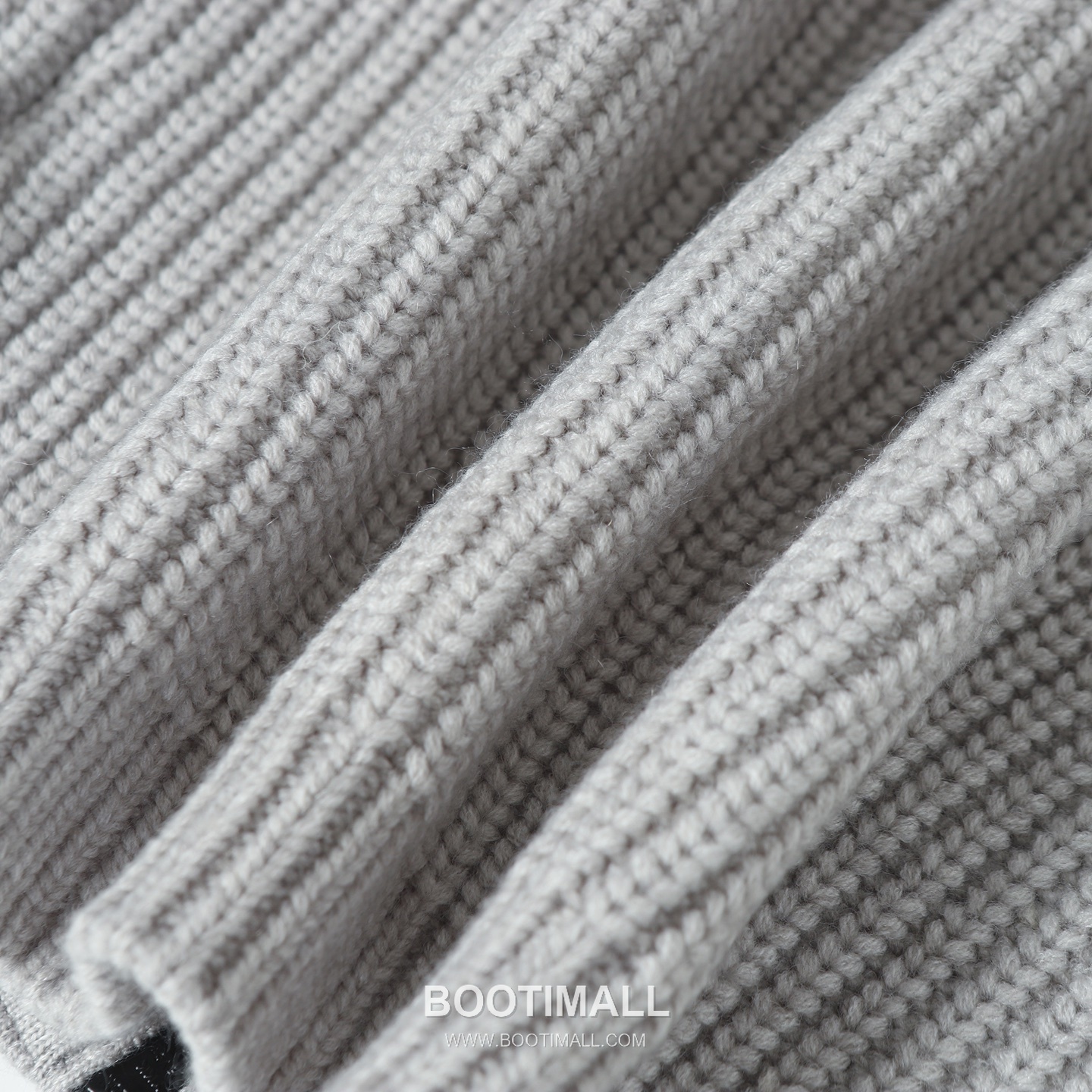 Stone Island Chunky Cashmere Zip-Up Hooded Cardigan Cashmere Grey Cardigan 스톤아일랜드 청키 캐시미어 집업 후드 가디건 캐시미어 그레이 가디건 S, M, L, XL 24