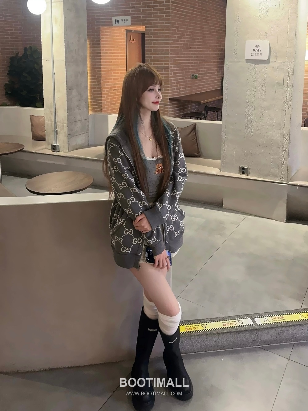 Gucci GG Reversible Wool Zip-Up Hoodie Cashmere Navy Gray Hoodie 구찌 GG 리버서블 울 집업 후드 캐시미어 네이비 그레이 후드 S, M, L, XL 5