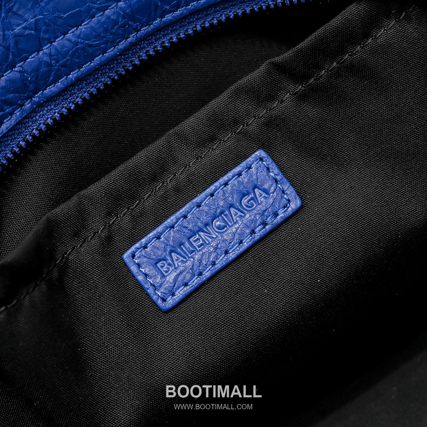 Balenciaga Motorcycle Bag Lambskin Leather Blue Shoulder Bag 발렌시아가 모터사이클 백 램스킨 레더 블루 숄더백 30cm 8