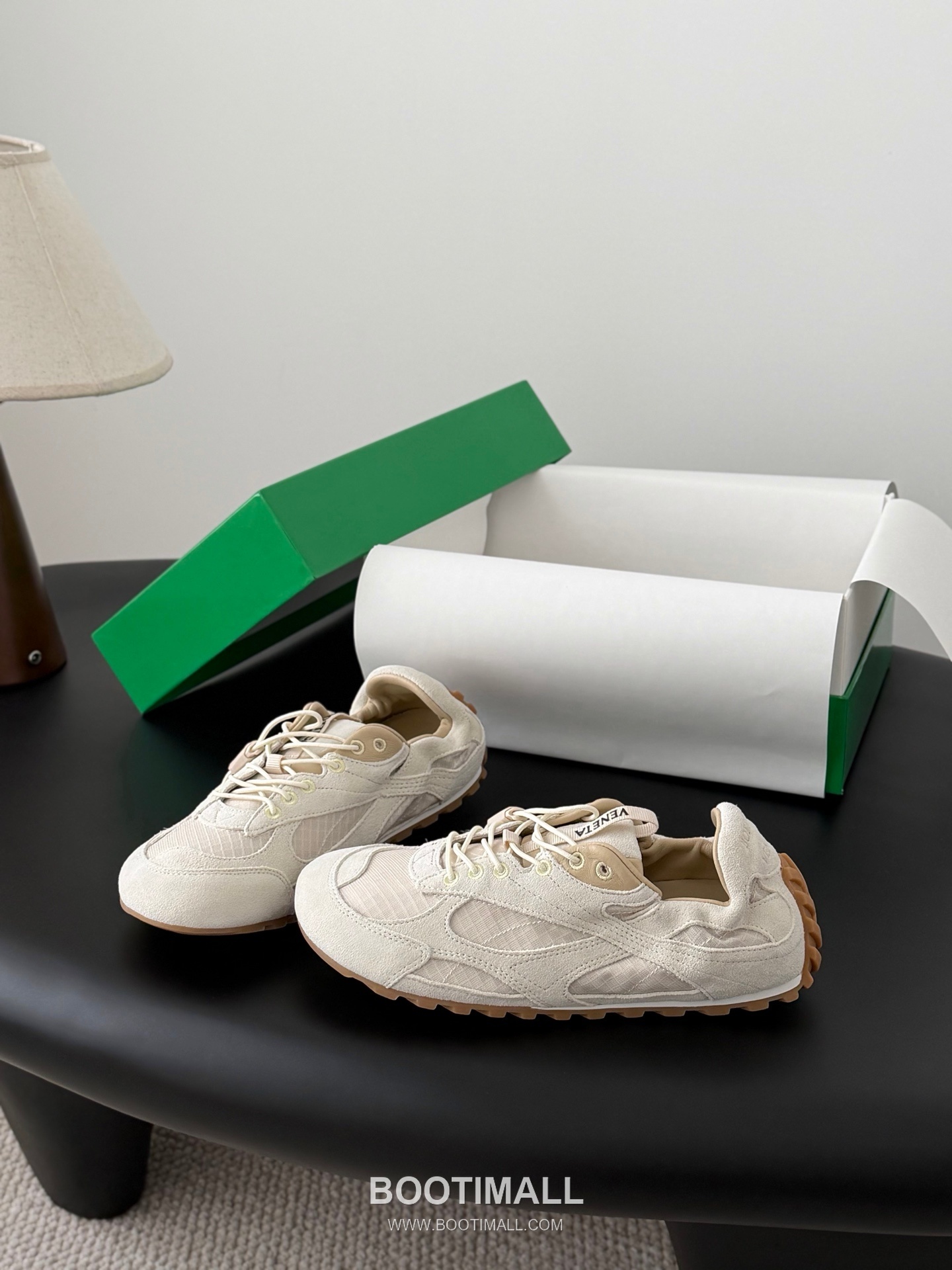 Bottega Veneta Summer 26 Suede Sneakers Suede White Sneakers 보테가 베네타 서머 26 스웨이드 스니커즈 스웨이드 화이트 스니커즈 2