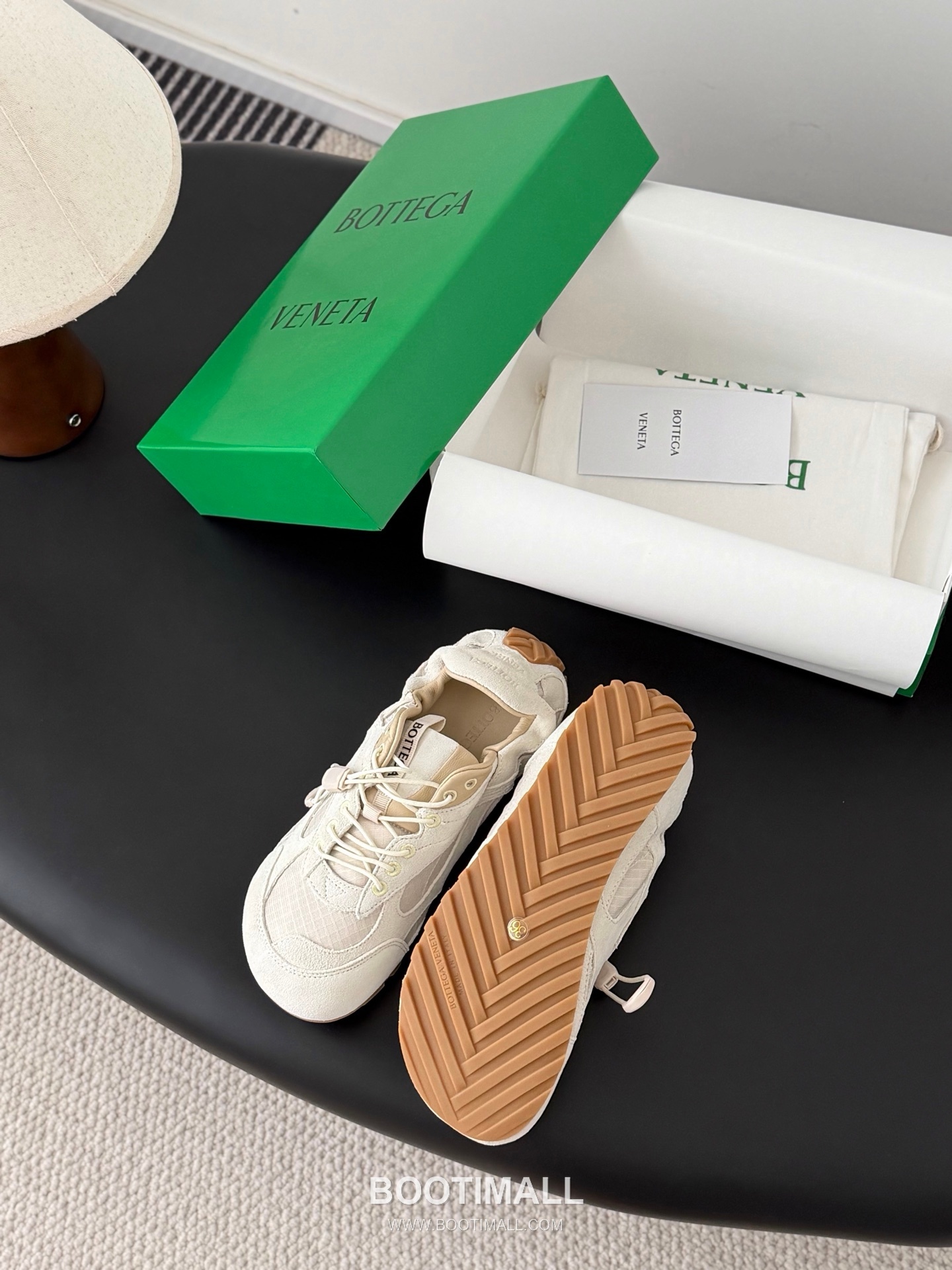 Bottega Veneta Summer 26 Suede Sneakers Suede White Sneakers 보테가 베네타 서머 26 스웨이드 스니커즈 스웨이드 화이트 스니커즈 4