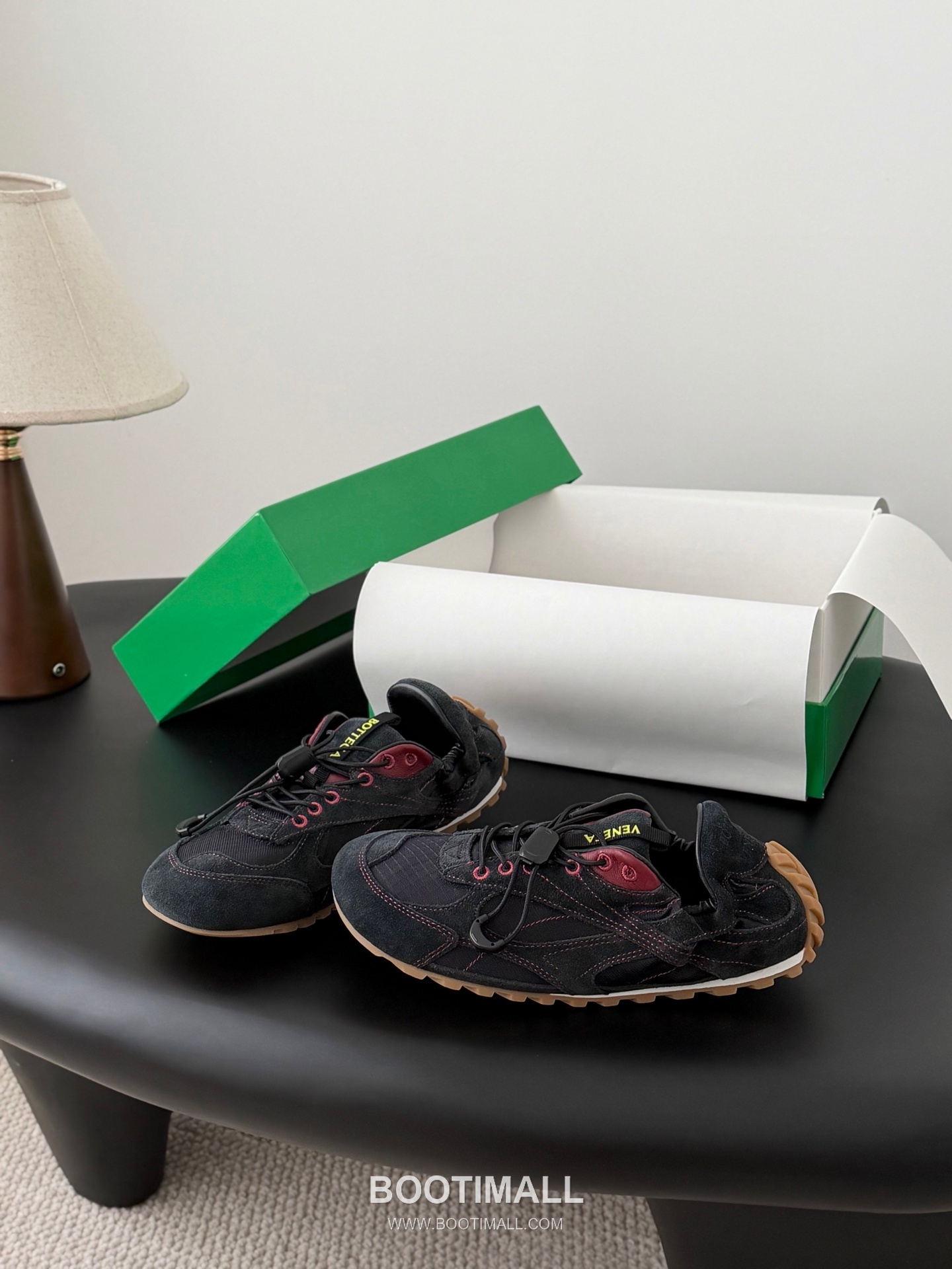 Bottega Veneta Summer 26 Suede Sneakers Suede White Sneakers 보테가 베네타 서머 26 스웨이드 스니커즈 스웨이드 화이트 스니커즈 2