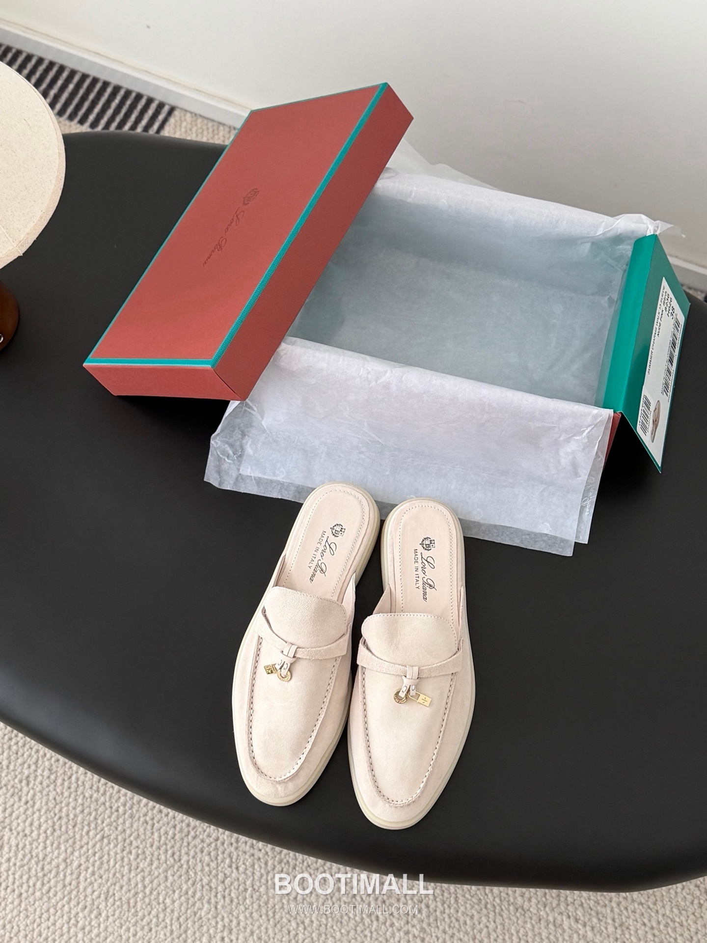 Loro Piana Summer Walk Loafer Leather Lambskin Beige Loafer 로로피아나 서머 워크 로퍼 레더 램스킨 베이지 로퍼 1