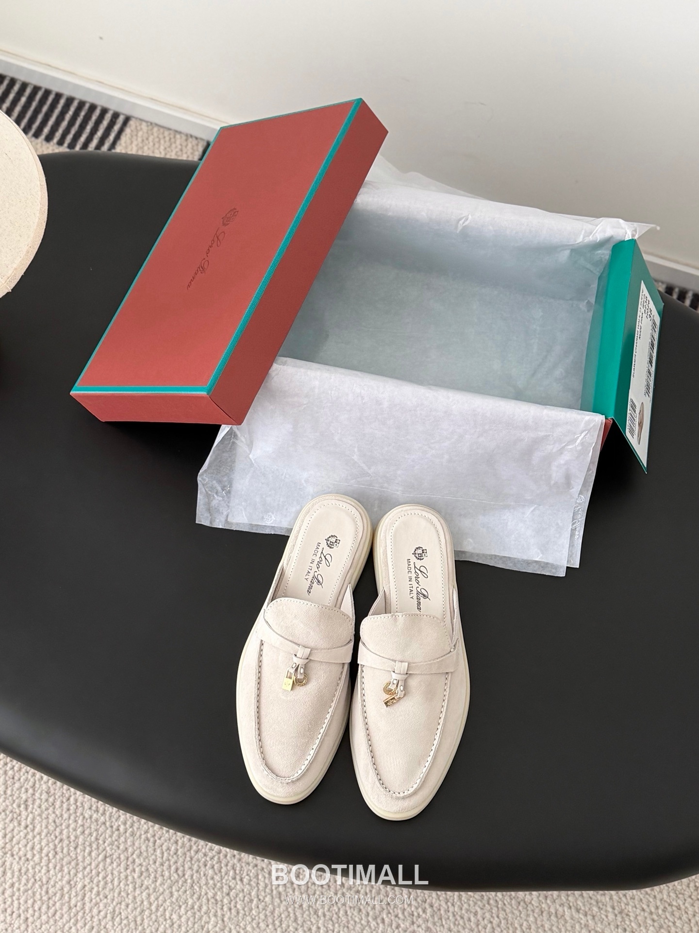 Loro Piana Summer Walk Loafer Leather Lambskin Beige Loafer 로로피아나 서머 워크 로퍼 레더 램스킨 베이지 로퍼 1