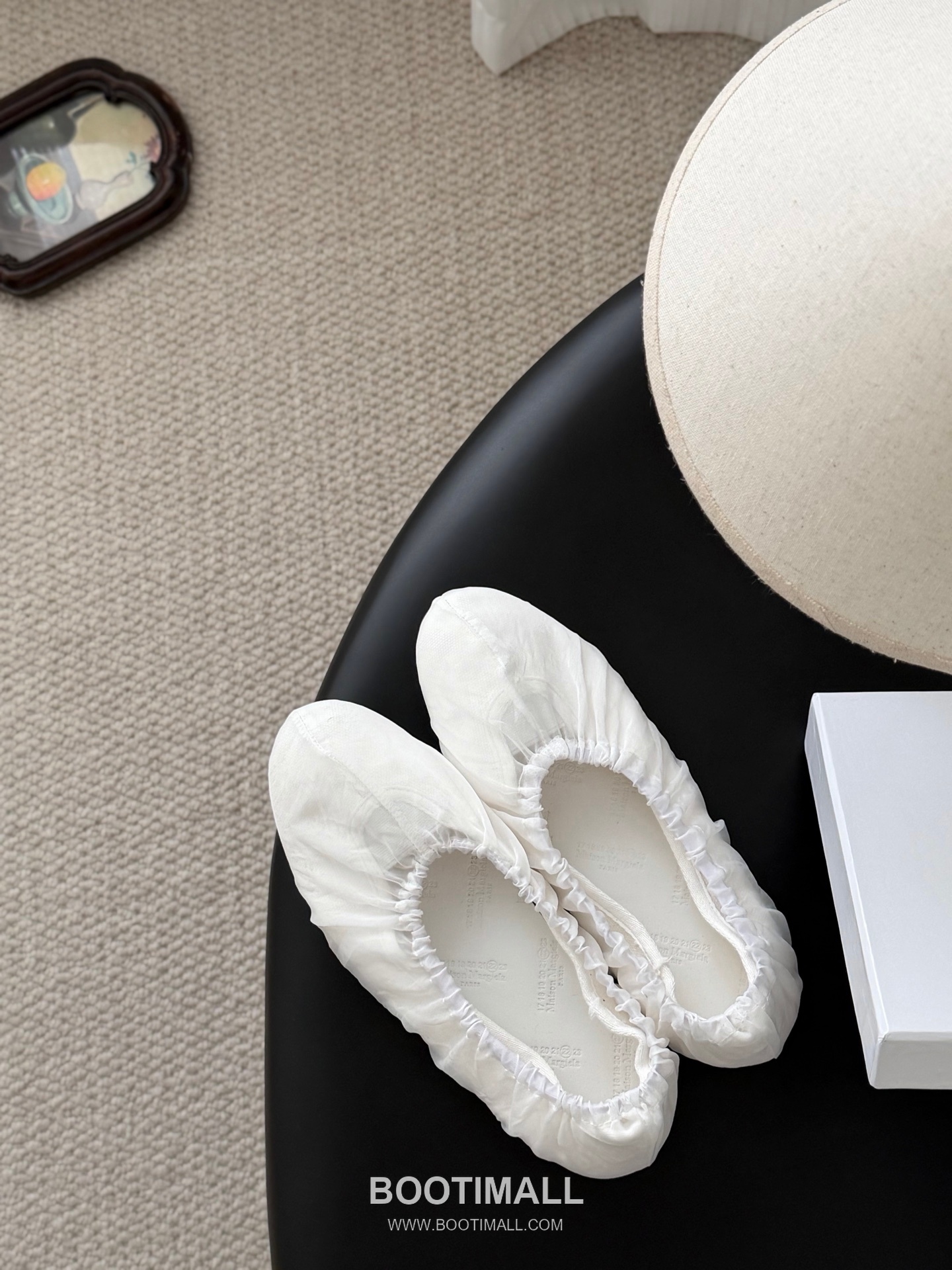 Maison Margiela Tabi Split-Toe Ballet Flat Vegetable-Tanned Sheepskin Black Ballet Flat 메종 마르지엘라 타비 스플릿 토 발레 플랫 식물성 태닝 양가죽 블랙 발레 플랫 7