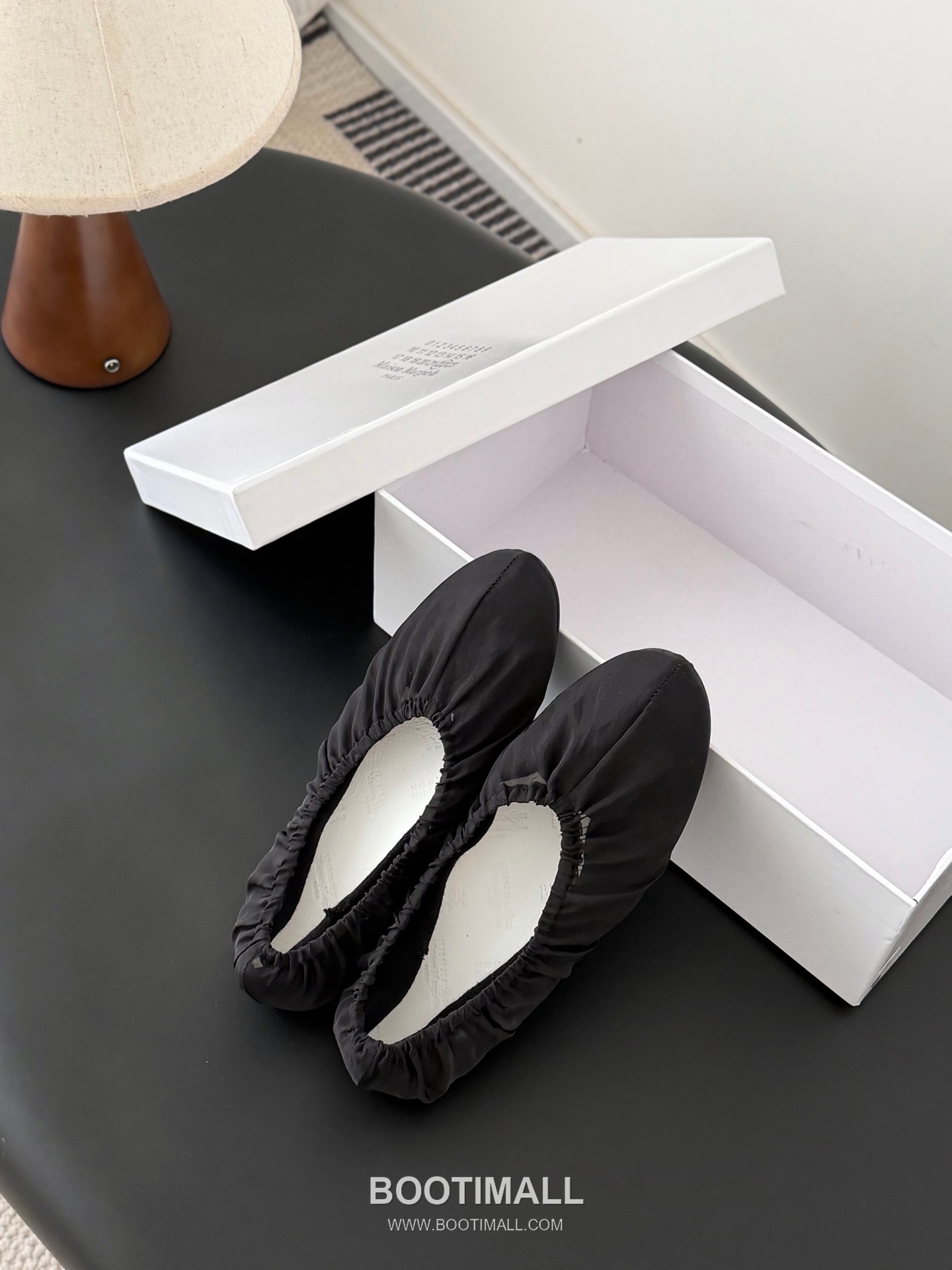 Maison Margiela Tabi Split-Toe Ballet Flat Vegetable-Tanned Sheepskin Black Ballet Flat 메종 마르지엘라 타비 스플릿 토 발레 플랫 식물성 태닝 양가죽 블랙 발레 플랫 6