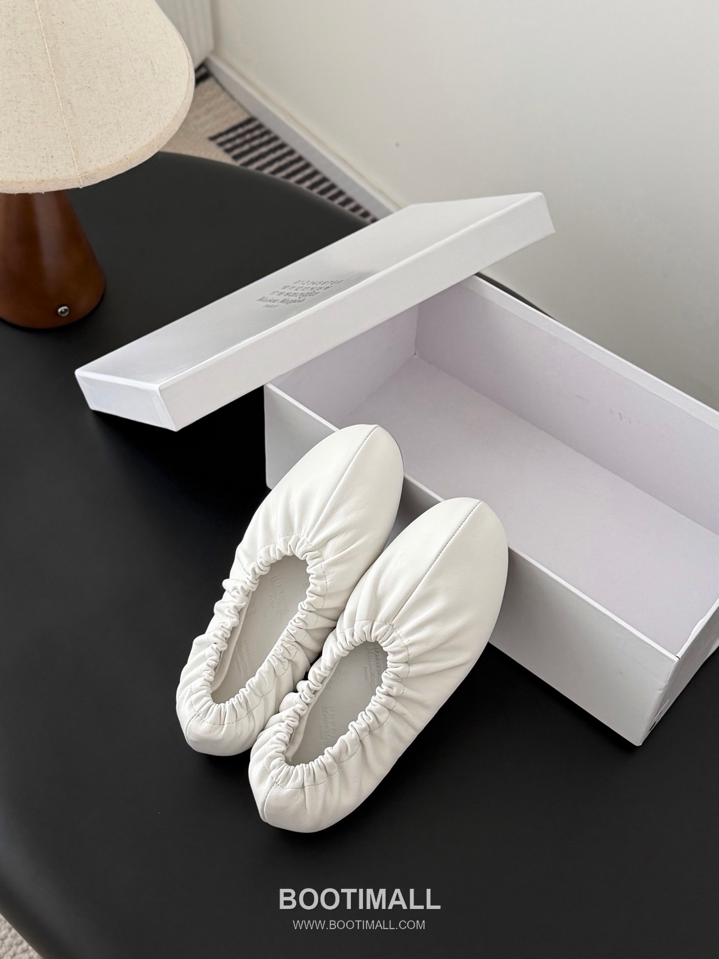 Maison Margiela Tabi Split-Toe Ballet Flat Vegetable-Tanned Sheepskin Black Ballet Flat 메종 마르지엘라 타비 스플릿 토 발레 플랫 식물성 태닝 양가죽 블랙 발레 플랫 6