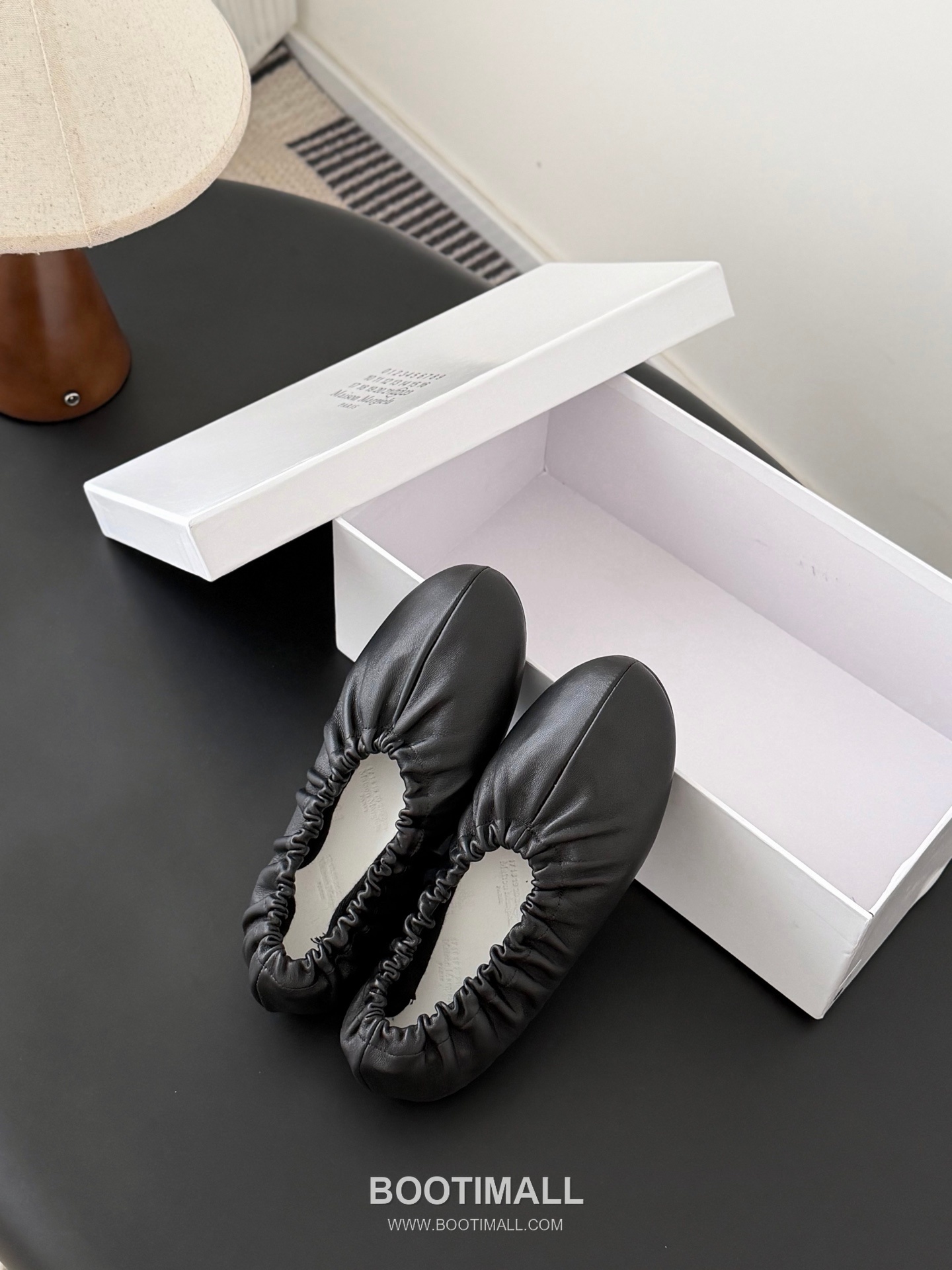 Maison Margiela Tabi Split-Toe Ballet Flat Vegetable-Tanned Sheepskin Black Ballet Flat 메종 마르지엘라 타비 스플릿 토 발레 플랫 식물성 태닝 양가죽 블랙 발레 플랫 6