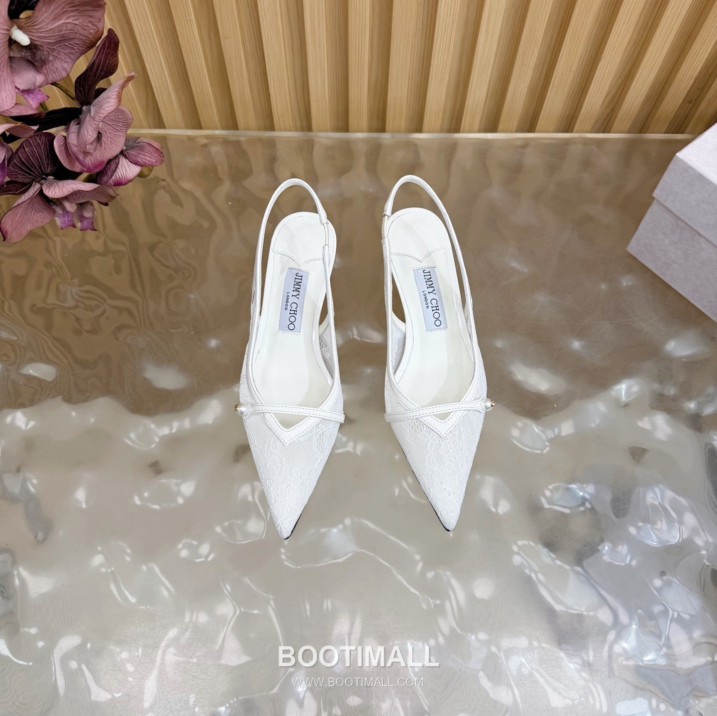 Jimmy Choo Lace Slingback Kitten Heels Lace, Sheepskin Black Heels 레이스 슬링백 키튼힐 레이스, 양가죽 블랙 힐 4