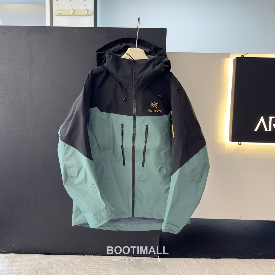 Arc'teryx Alpha SV 7th Hard Shell Jacket Nylon Black Silver Jacket 아크테릭스 알파 SV 7세대 하드 쉘 자켓 나일론 블랙 실버 자켓 -2 1