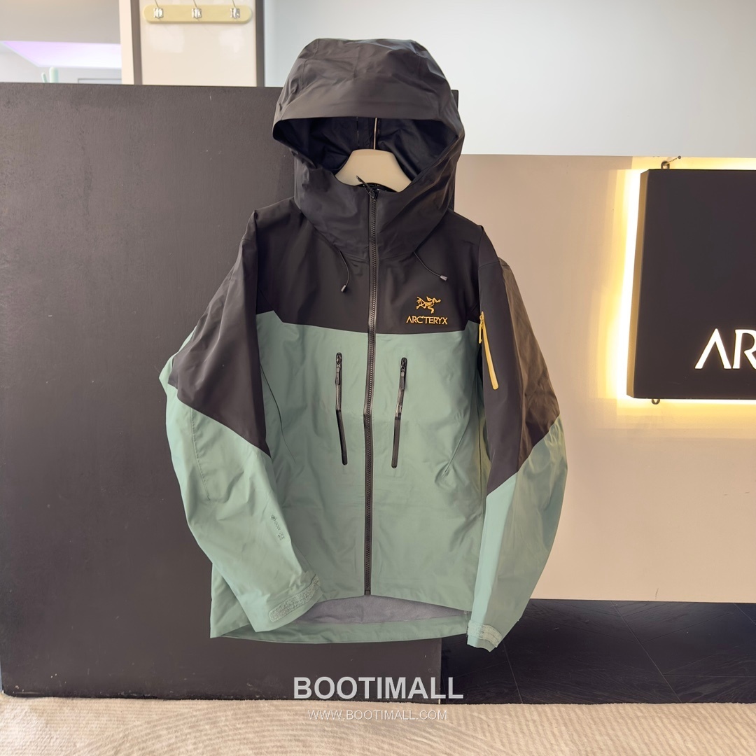 Arc'teryx Alpha SV 7th Hard Shell Jacket Nylon Black Silver Jacket 아크테릭스 알파 SV 7세대 하드 쉘 자켓 나일론 블랙 실버 자켓 -2 4