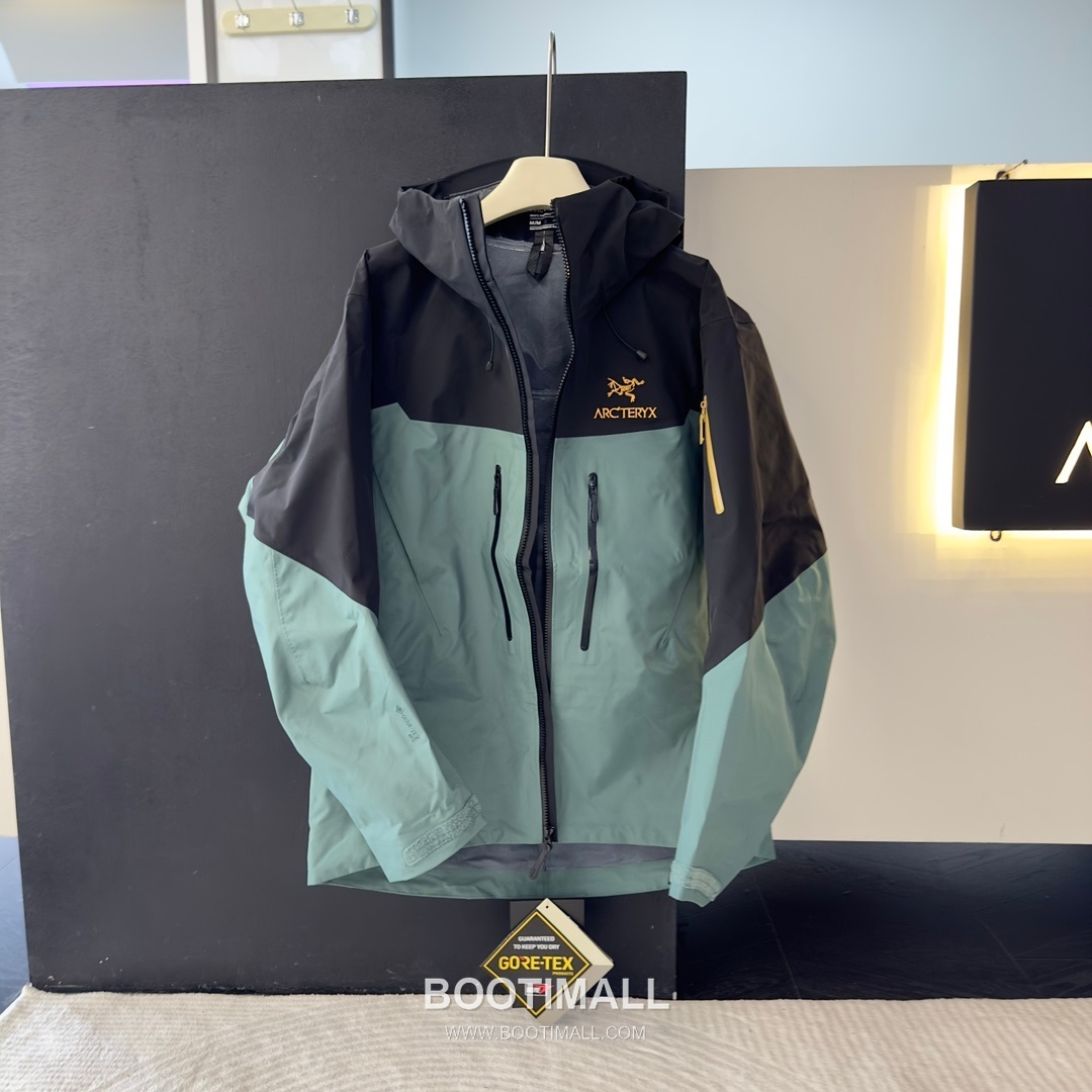 Arc'teryx Alpha SV 7th Hard Shell Jacket Nylon Black Silver Jacket 아크테릭스 알파 SV 7세대 하드 쉘 자켓 나일론 블랙 실버 자켓 -2 5