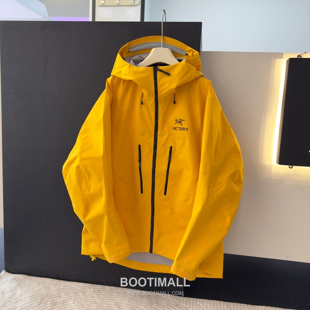 Arc'teryx Alpha SV 7th Hard Shell Jacket Nylon Black Silver Jacket 아크테릭스 알파 SV 7세대 하드 쉘 자켓 나일론 블랙 실버 자켓 -2 2