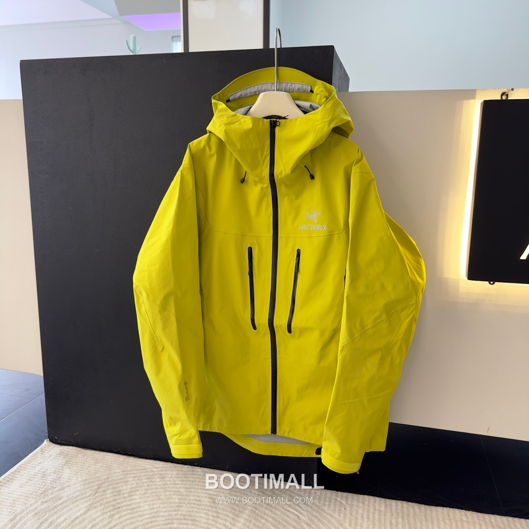 Arc'teryx Alpha SV 7th Hard Shell Jacket Nylon Black Silver Jacket 아크테릭스 알파 SV 7세대 하드 쉘 자켓 나일론 블랙 실버 자켓 -2 2