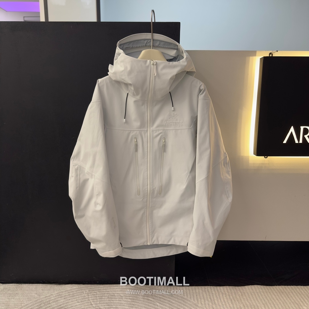 Arc'teryx Alpha SV 7th Hard Shell Jacket Nylon Black Silver Jacket 아크테릭스 알파 SV 7세대 하드 쉘 자켓 나일론 블랙 실버 자켓 -2 1