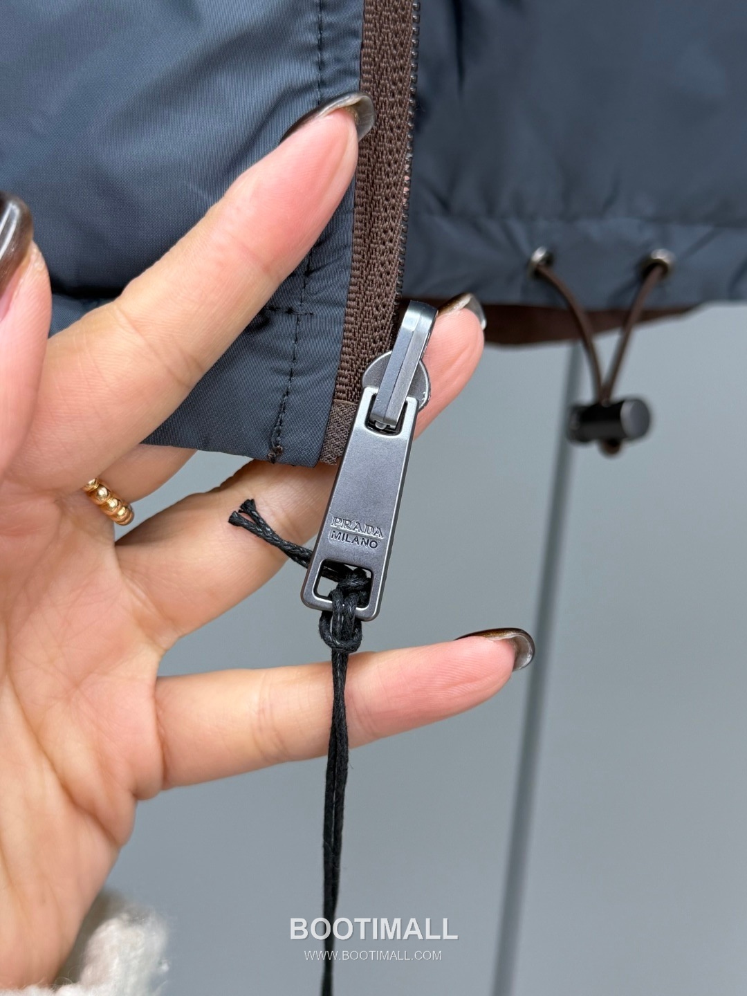 Prada Recycled Nylon Reversible Men's Jacket Recycled Nylon Brown 프라다 리사이클 나일론 리버서블 남성 자켓 리사이클 나일론 브라운 7