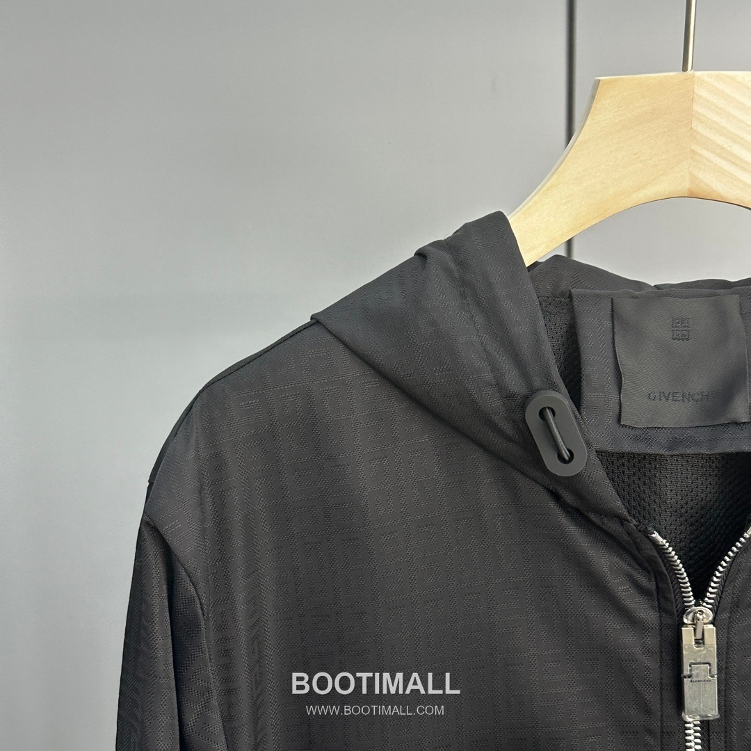 Givenchy Jacquard Hooded Jacket Nylon Black 지방시 자카드 후드 자켓 나일론 블랙 4