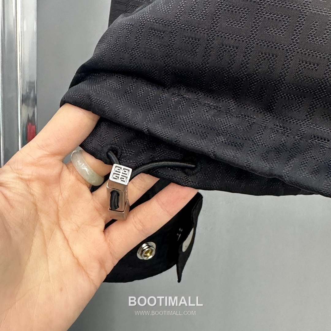 Givenchy Jacquard Hooded Jacket Nylon Black 지방시 자카드 후드 자켓 나일론 블랙 6