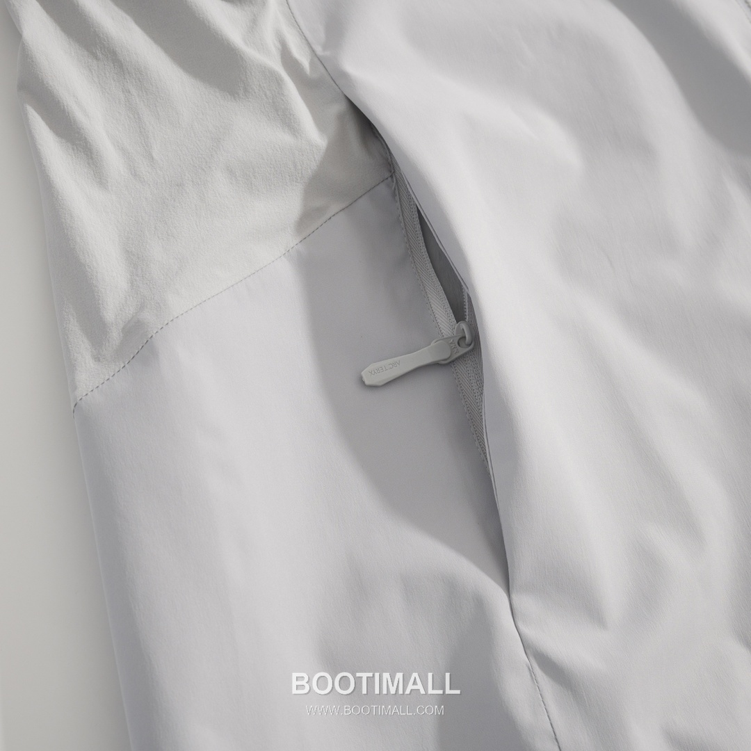 Arc'teryx Solano Hoody Polyester Black Windbreaker 아크테릭스 솔라노 후디 폴리에스터 블랙 바람막이 22