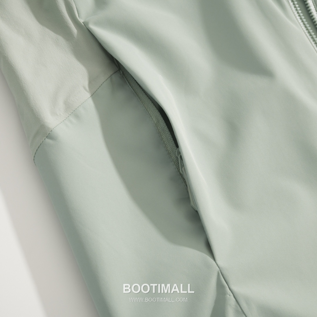 Arc'teryx Solano Hoody Polyester Black Windbreaker 아크테릭스 솔라노 후디 폴리에스터 블랙 바람막이 31