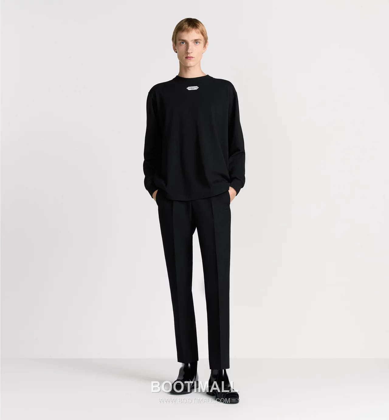 Gucci Logo Label Tee Cotton Black Long Sleeve T-Shirt 구찌 로고 라벨 티셔츠 코튼 블랙 긴팔 티셔츠 XS, S, M, L 4