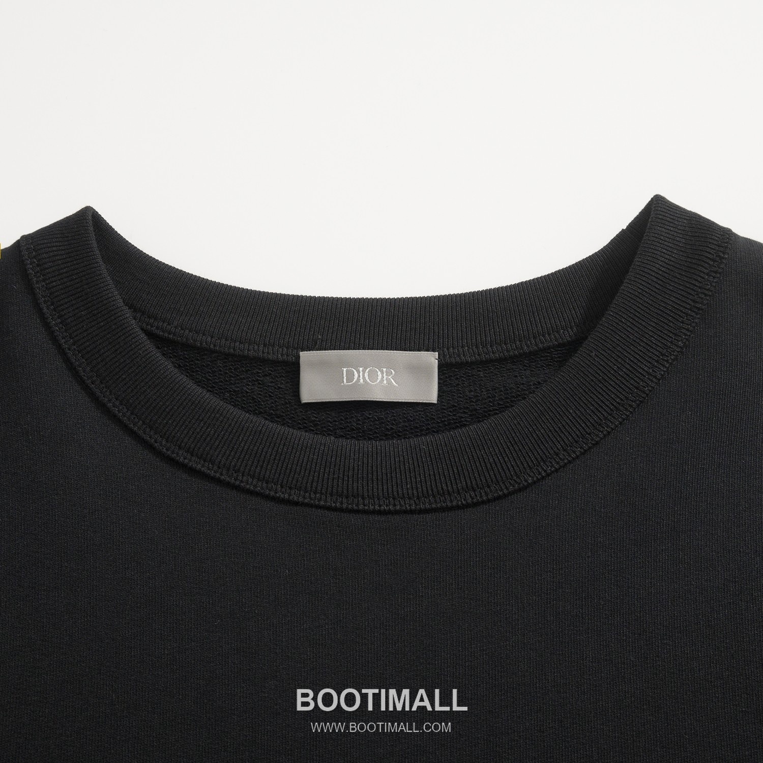 Gucci Logo Label Tee Cotton Black Long Sleeve T-Shirt 구찌 로고 라벨 티셔츠 코튼 블랙 긴팔 티셔츠 XS, S, M, L 9