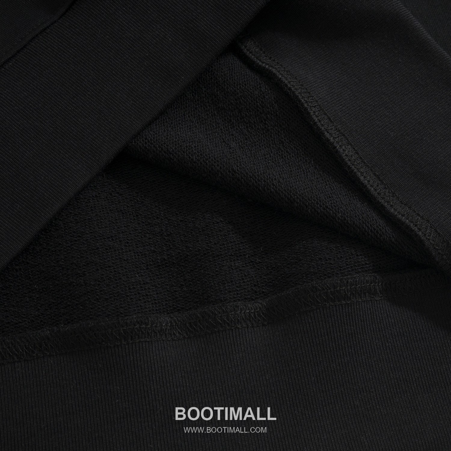 Gucci Logo Label Tee Cotton Black Long Sleeve T-Shirt 구찌 로고 라벨 티셔츠 코튼 블랙 긴팔 티셔츠 XS, S, M, L 13