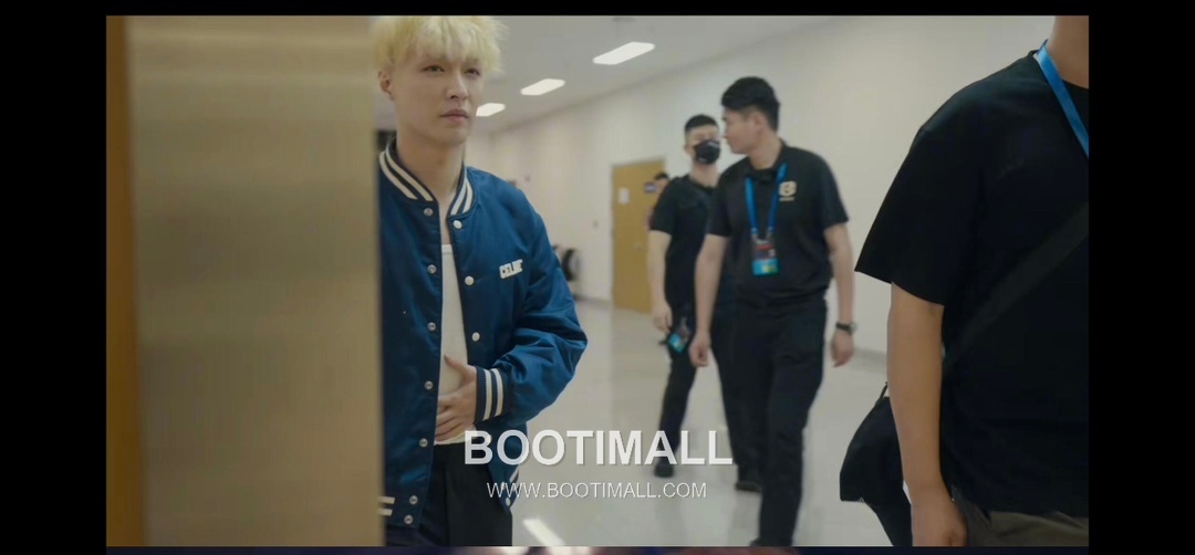 Celine Baseball Padded Jacket Blue 셀린느 베이스볼 패딩 자켓 블루 46, 48, 50, 52 1