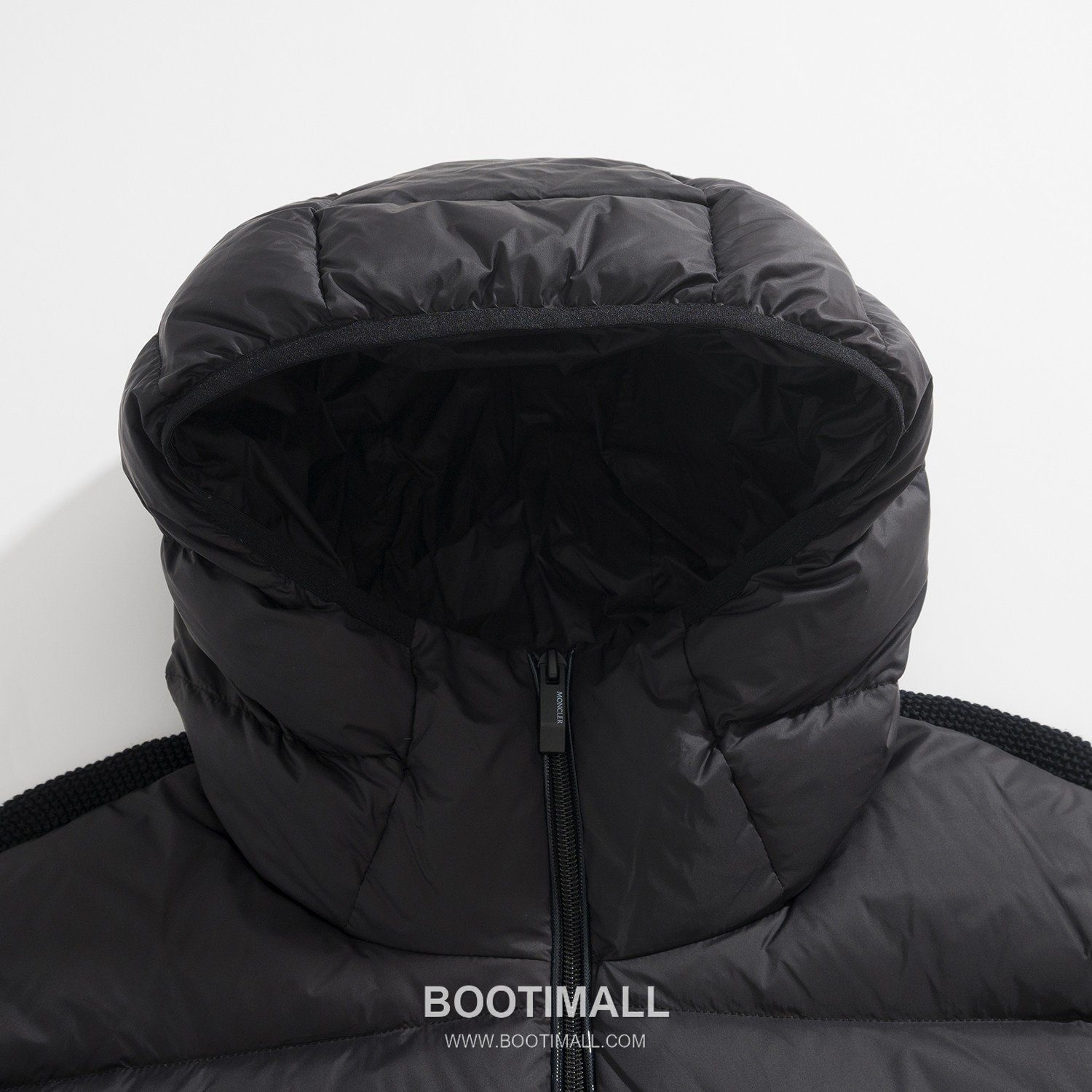 Gucci Knit Panel Down Jacket Polyester Navy 구찌 니트 패널 다운 재킷 폴리에스터 네이비 S, M, L, XL 6