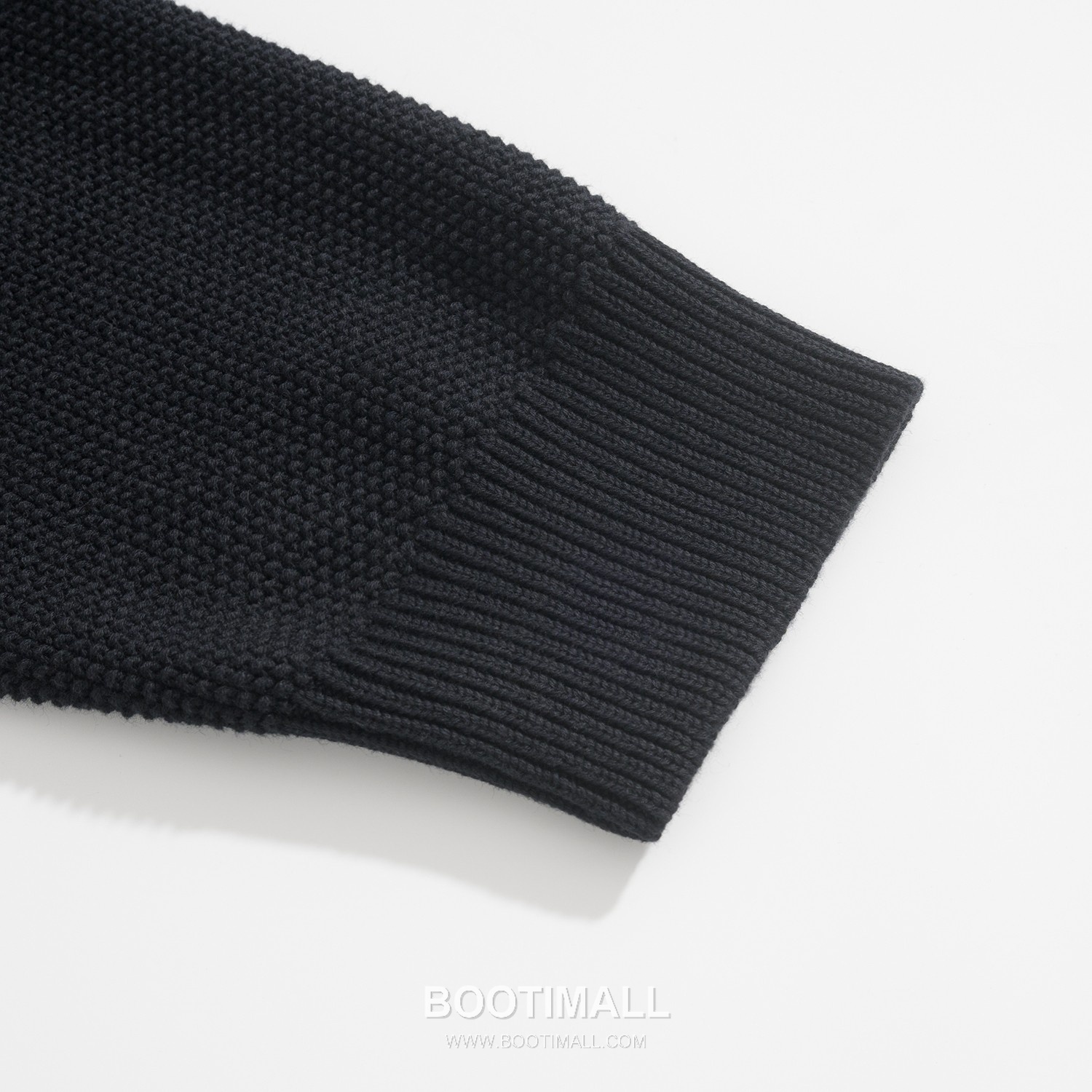 Gucci Knit Panel Down Jacket Polyester Navy 구찌 니트 패널 다운 재킷 폴리에스터 네이비 S, M, L, XL 8