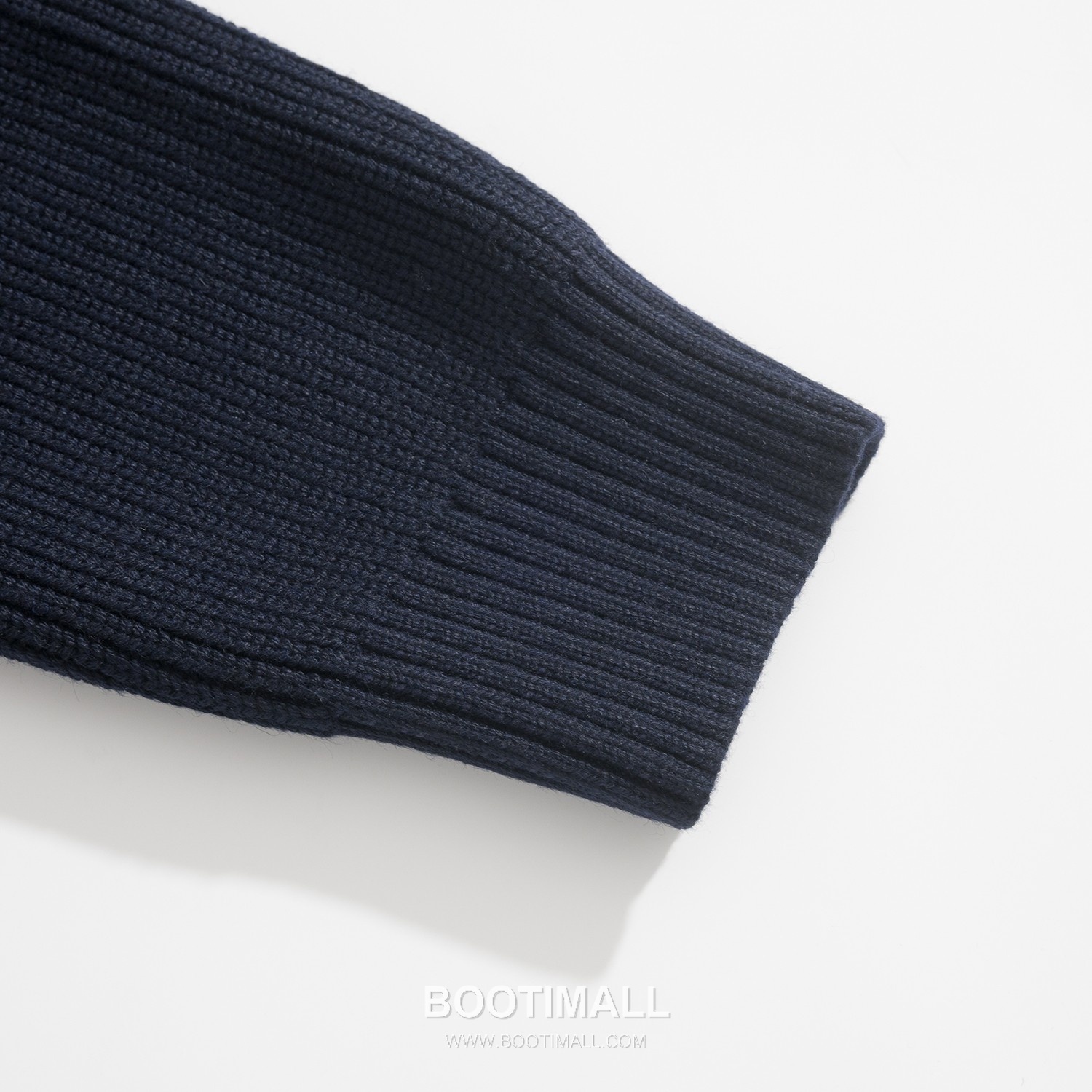 Gucci Knit Panel Down Jacket Polyester Navy 구찌 니트 패널 다운 재킷 폴리에스터 네이비 S, M, L, XL 18