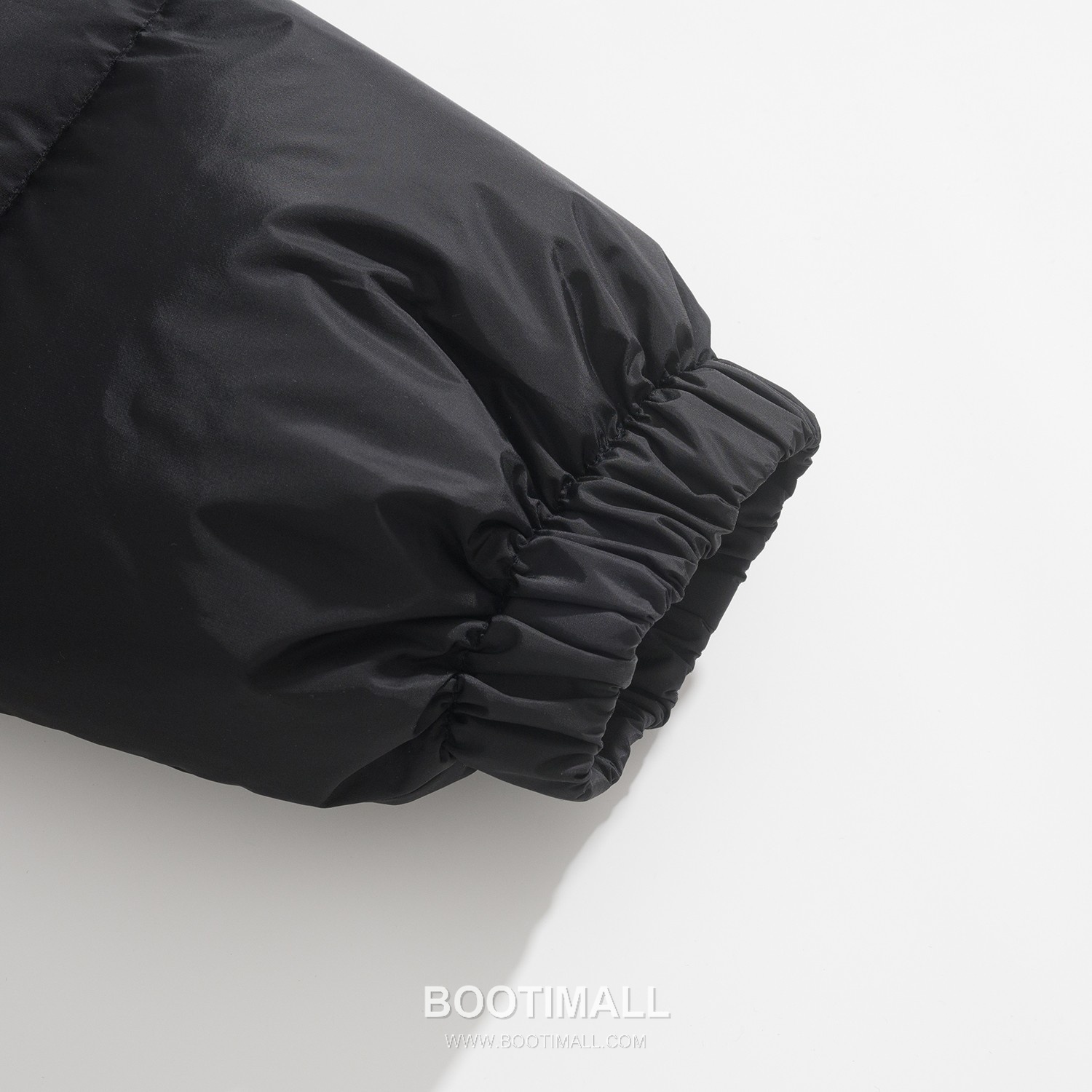 Prada Re-Nylon Down Jacket Re-Nylon Black 프라다 리나일론 다운 재킷 리나일론 블랙 S, M, L, XL 11