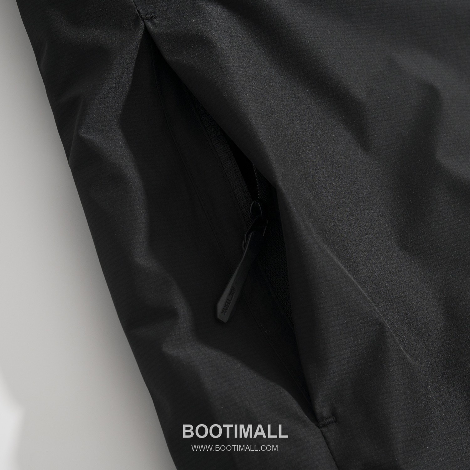 Arc'teryx Atom Cotton Vest Navy Padded Vest 아크테릭스 아톰 코튼 베스트 네이비 패딩 베스트 M, L, XL, XXL, XXXL 32