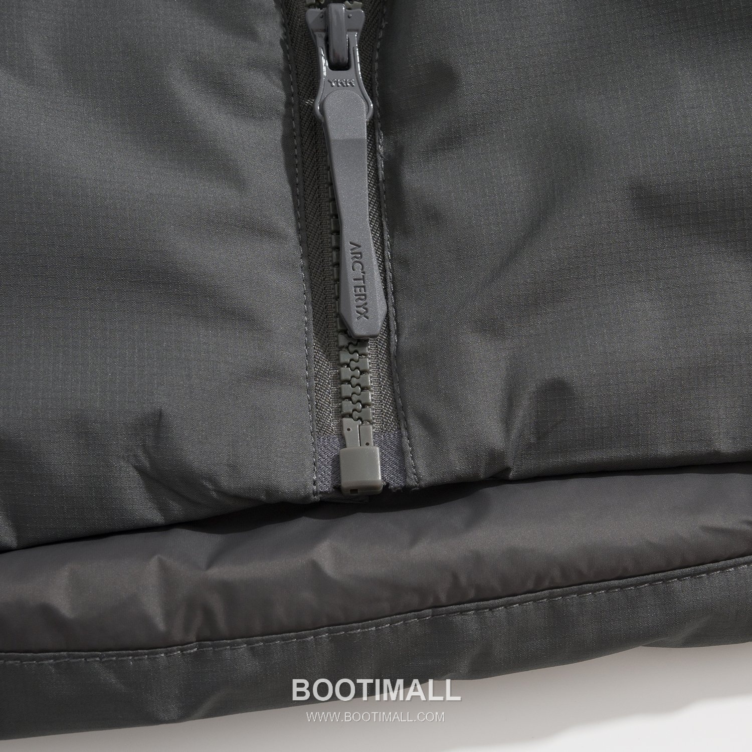 Arc'teryx Atom Cotton Vest Navy Padded Vest 아크테릭스 아톰 코튼 베스트 네이비 패딩 베스트 M, L, XL, XXL, XXXL 40