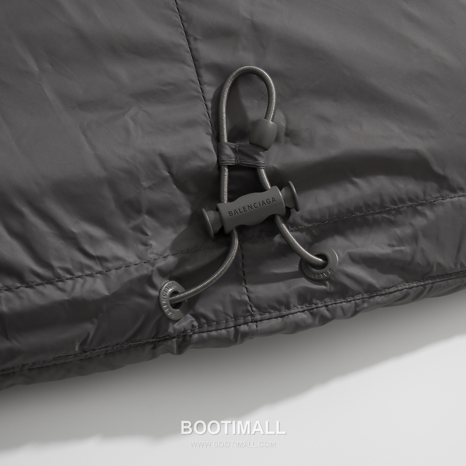 Gucci Embroidered Down Jacket Black 구찌 자수 다운 재킷 블랙 S, M, L, XL 12