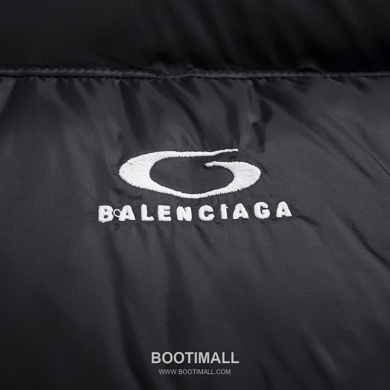 Gucci Embroidered Down Jacket Black 구찌 자수 다운 재킷 블랙 S, M, L, XL 20