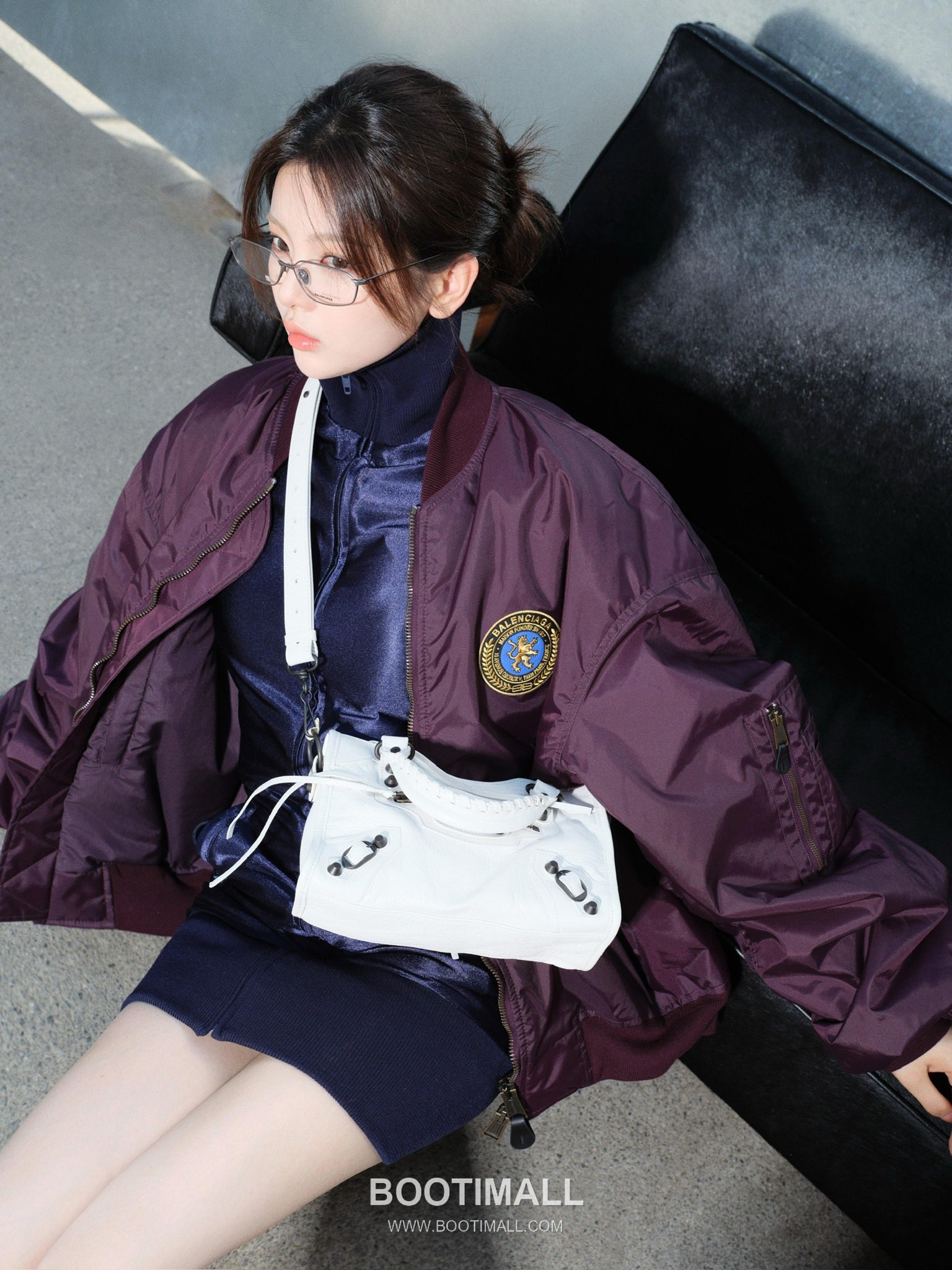 Gucci Lion Crest Jacket Nylon, Velvet, Cotton Black Padded Jacket 구찌 라이온 크레스트 자켓 나일론, 벨벳, 코튼 블랙 패딩 자켓 1