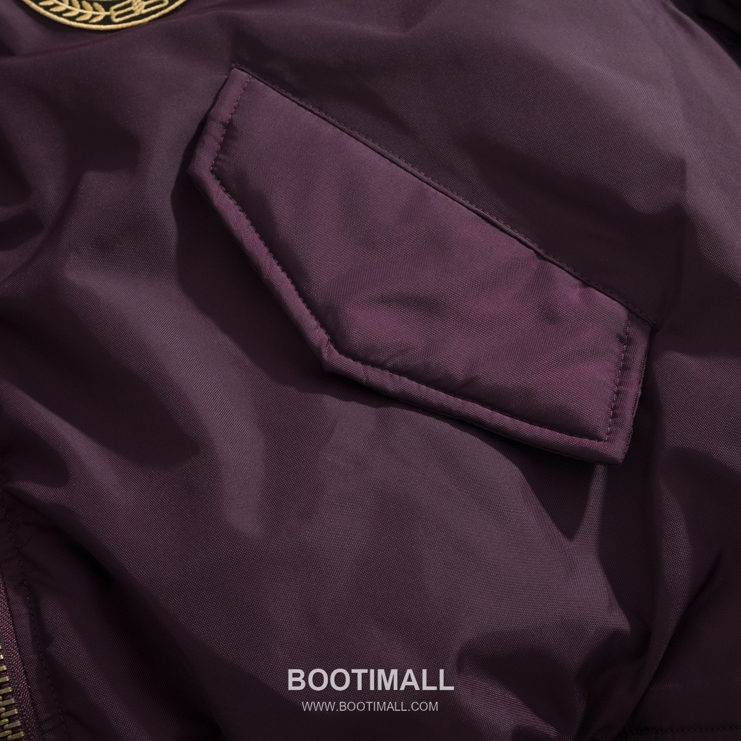 Gucci Lion Crest Jacket Nylon, Velvet, Cotton Black Padded Jacket 구찌 라이온 크레스트 자켓 나일론, 벨벳, 코튼 블랙 패딩 자켓 14