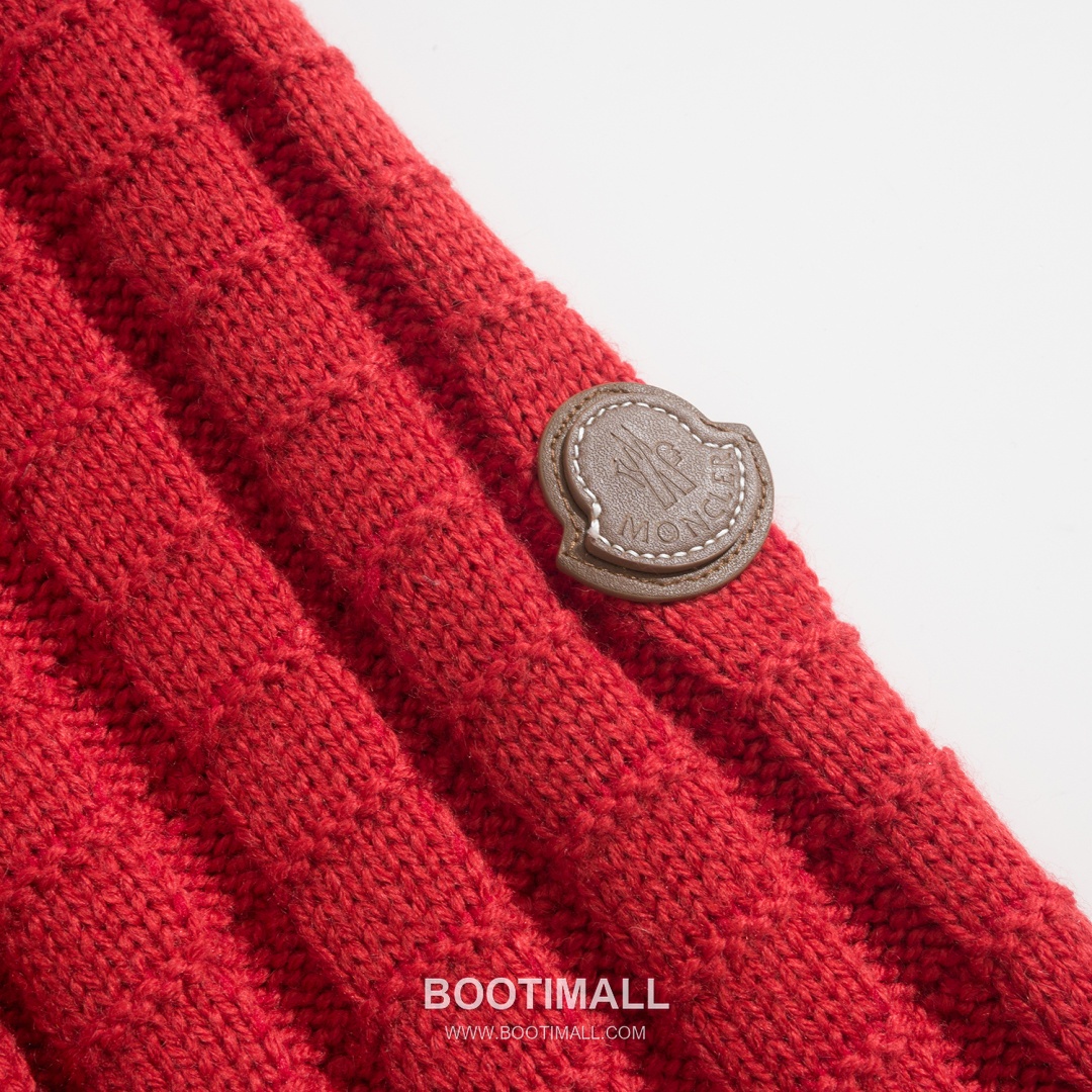 Gucci Embossed Logo Sweater Wool, Cashmere, Calfskin 구찌 엠보 로고 스웨터 울, 캐시미어, 송아지가죽 S, M, L, XL 9