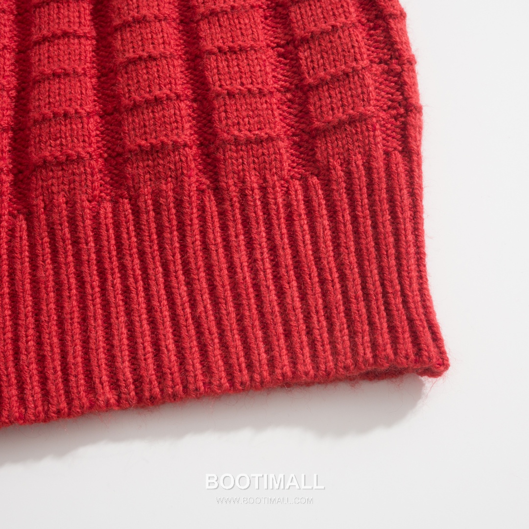 Gucci Embossed Logo Sweater Wool, Cashmere, Calfskin 구찌 엠보 로고 스웨터 울, 캐시미어, 송아지가죽 S, M, L, XL 11