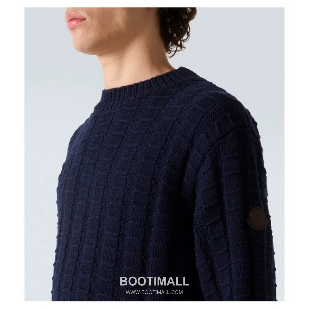 Gucci Embossed Logo Sweater Wool, Cashmere, Calfskin 구찌 엠보 로고 스웨터 울, 캐시미어, 송아지가죽 3