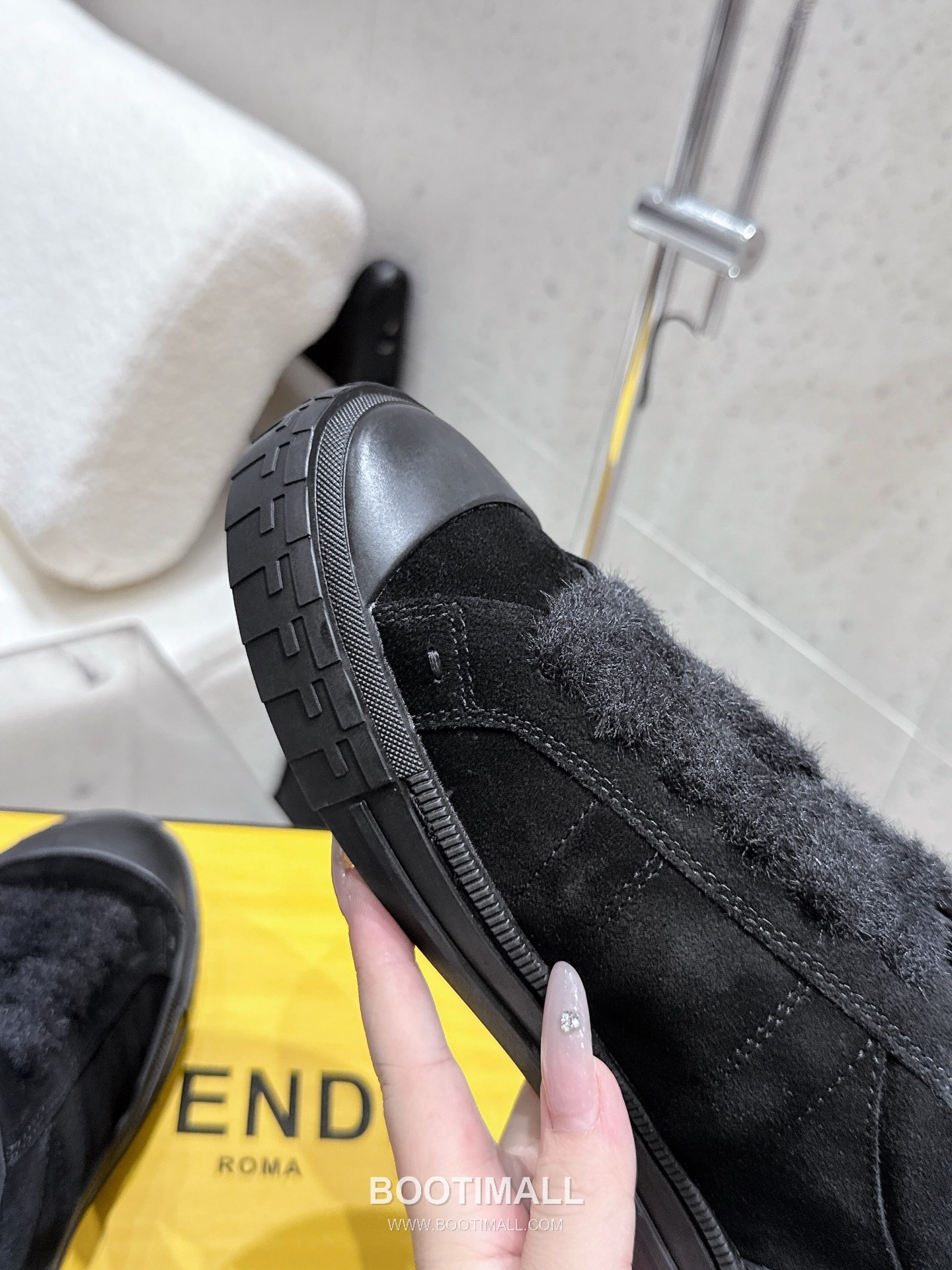 Fendi FF Low Sneakers Leather Black 펜디 FF 로우 스니커즈 레더 블랙 6