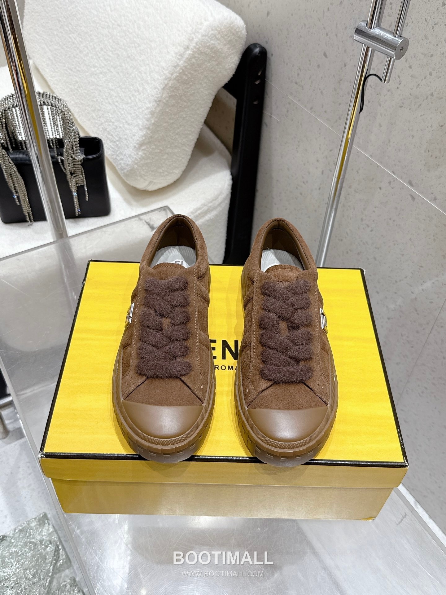 Fendi FF Low Sneakers Leather Black 펜디 FF 로우 스니커즈 레더 블랙 1