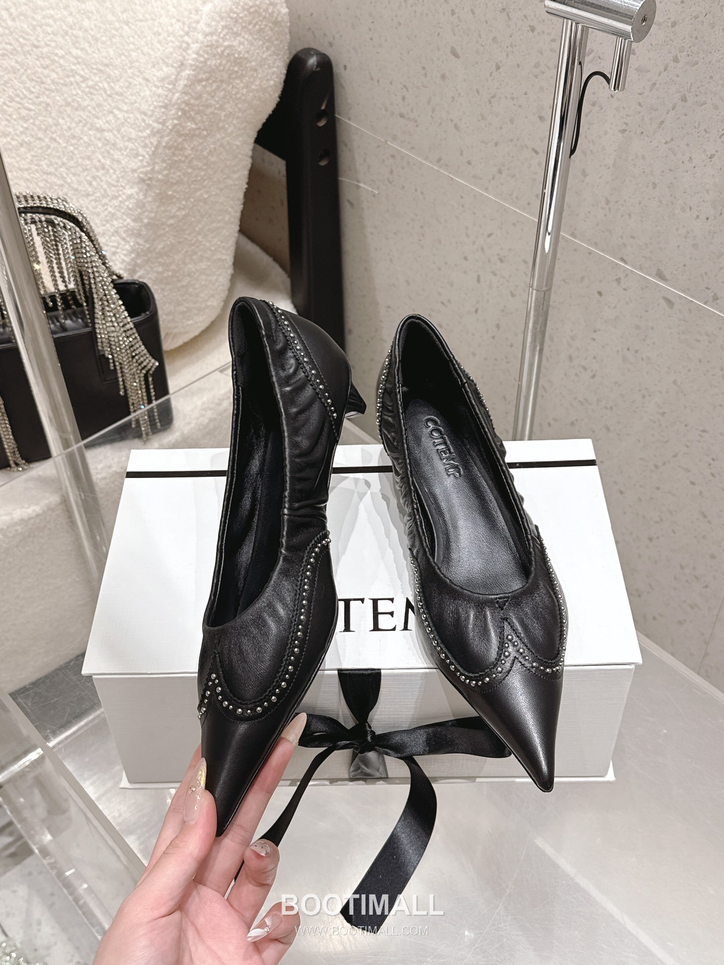 Cotemp Studded Brogue Kitten Heel Pumps 코템프 스터드 브로그 키튼힐 펌프스 3