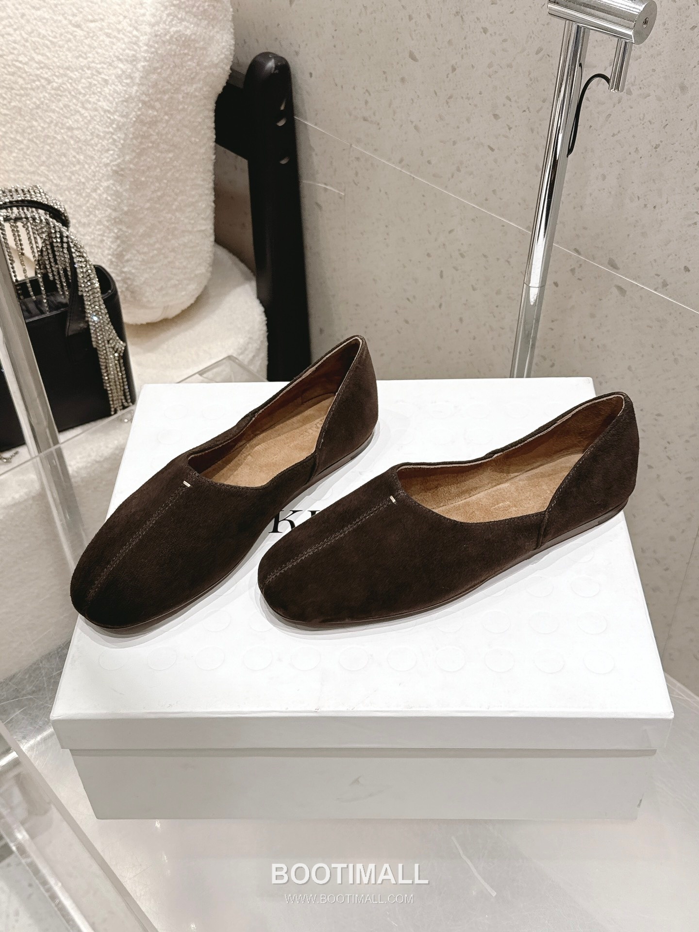 Khaite Ballet Flats 카이트 발레 플랫 슈즈 2