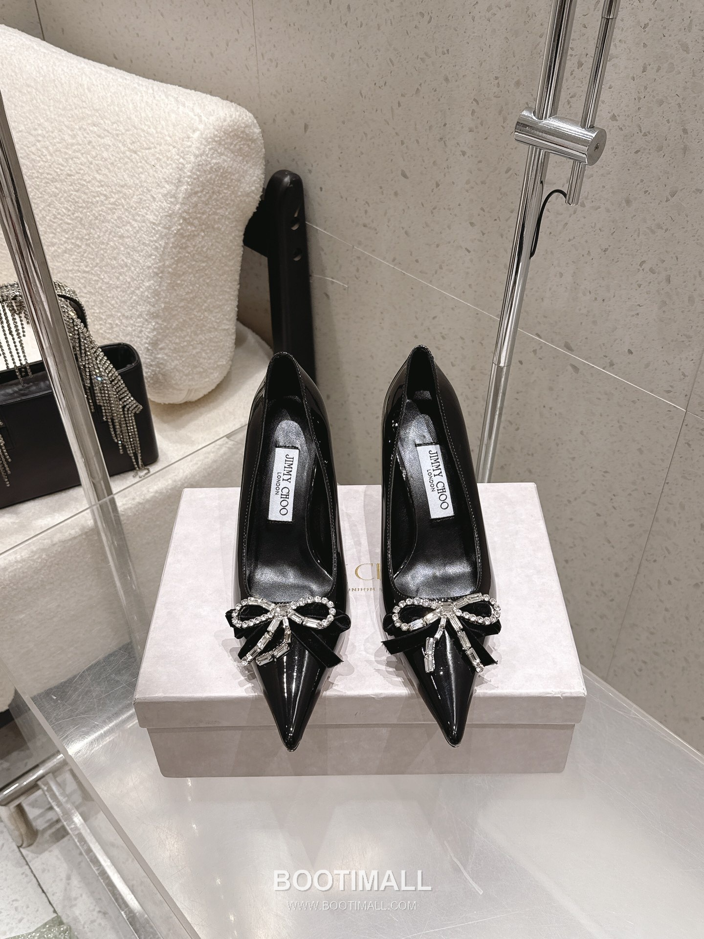 Jimmy Choo Auria Crystal Bow Pumps 지미추 아우리아 크리스탈 보우 펌프스 1