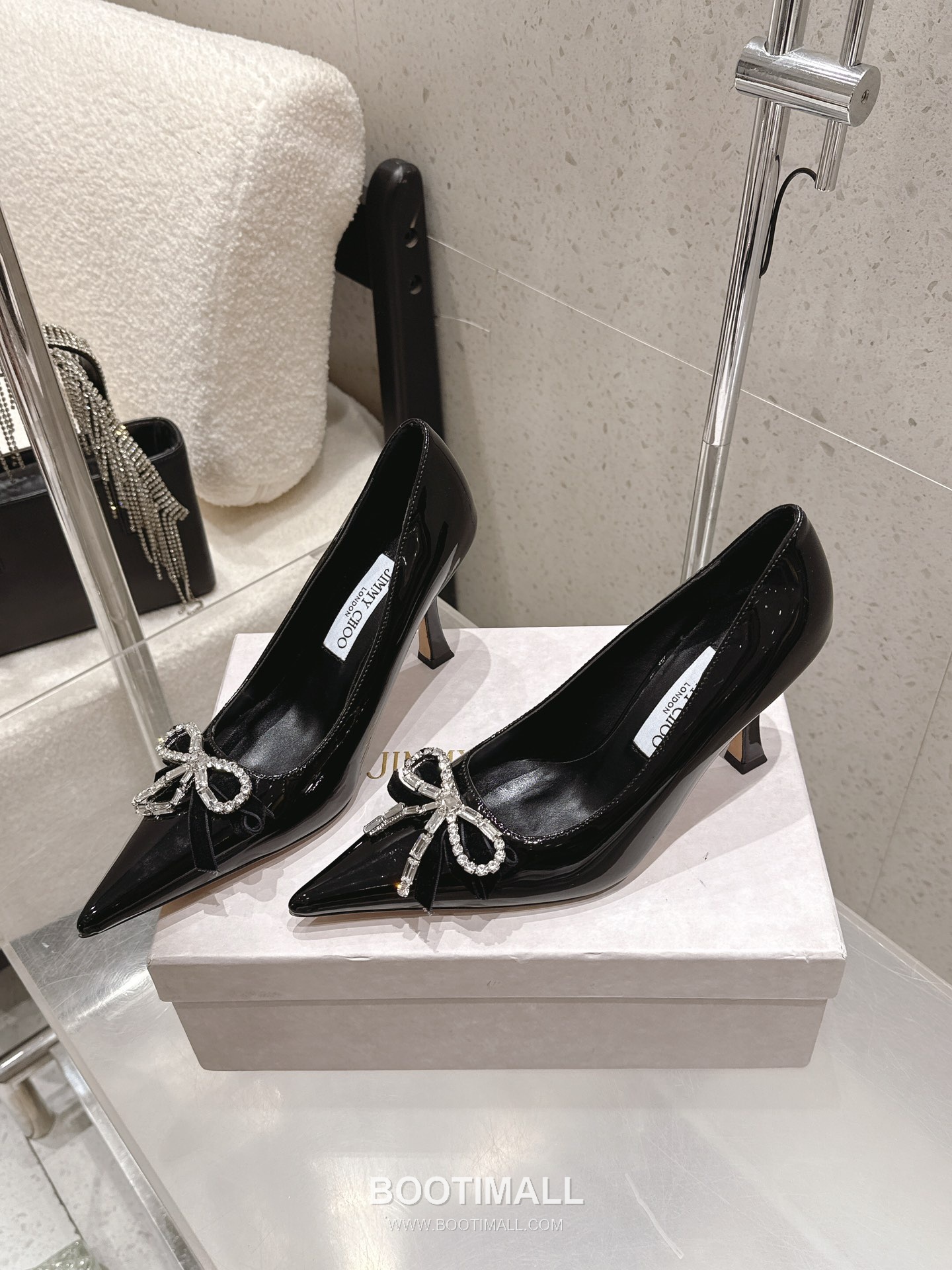 Jimmy Choo Auria Crystal Bow Pumps 지미추 아우리아 크리스탈 보우 펌프스 2