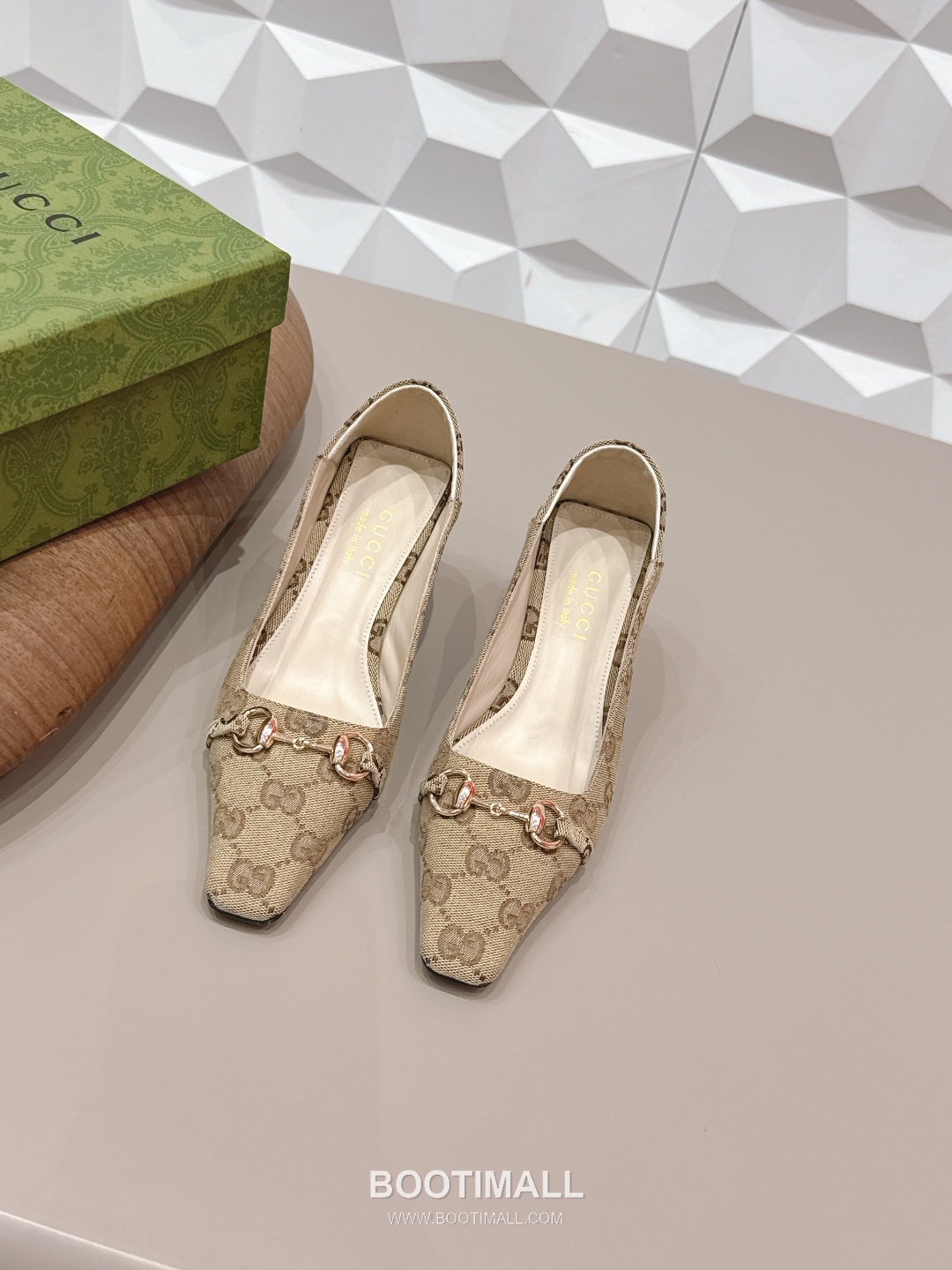 Gucci Jacquard Square Toe Mid Heel Pumps 구찌 자카드 스퀘어토 미드힐 펌프스 1